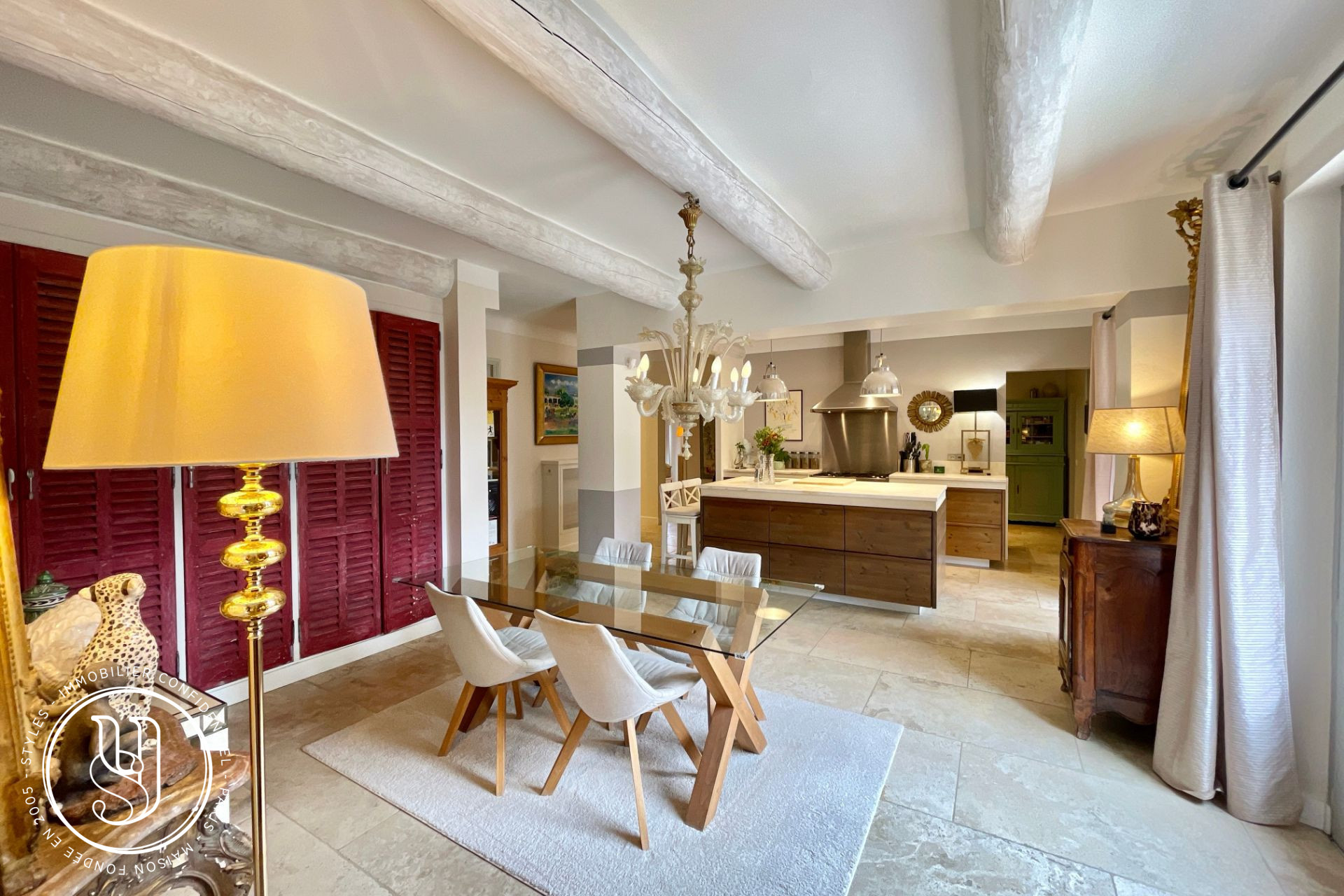 Saint-Rémy-de-Provence - under contract S T Y L E S, An elegant renovated house with a  - image 3