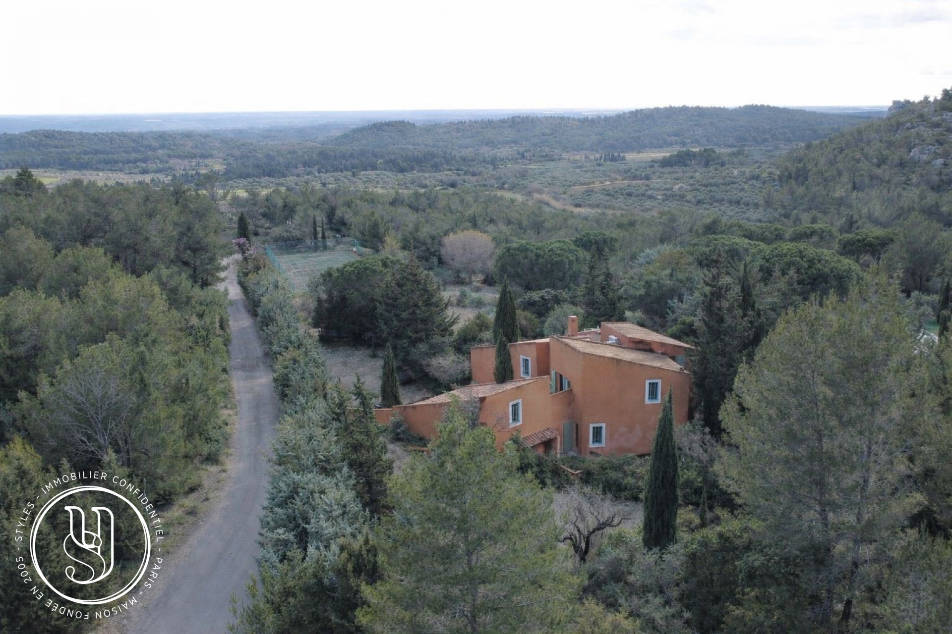 Les Baux-de-Provence - l''art de vivre provençal au sommet - image 14