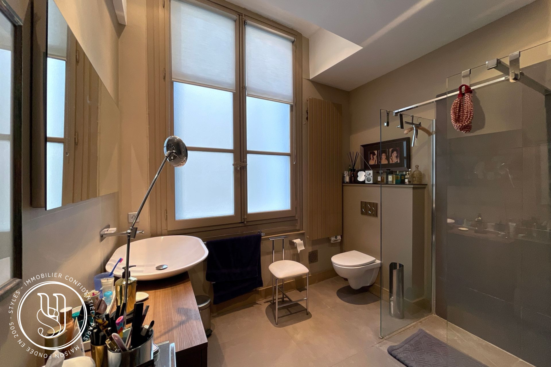Montpellier - Apartment of 152m² with elevator and balcony overlooking Place - image 18