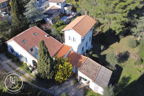 Castelnau-le-Lez - propriété sur grande parcelle arborée  - image 1