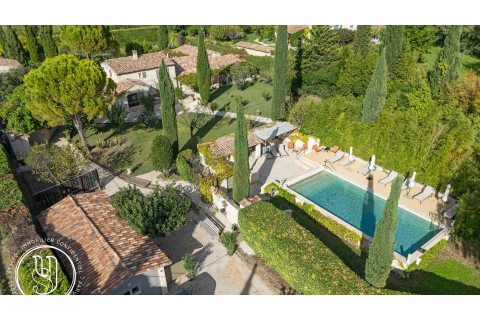 Maussane-les-Alpilles - Propriété au calme, proche du centre - image 1
