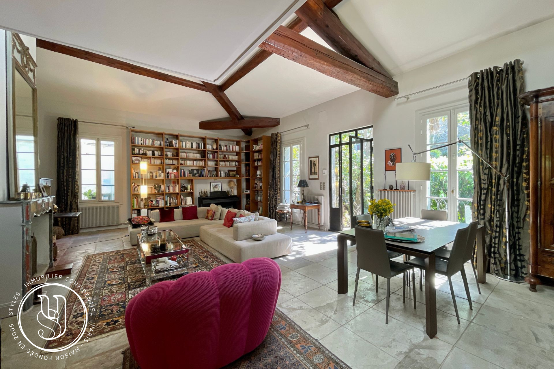 Montpellier - Foch district, quiet location, a property with a private garde - image 2