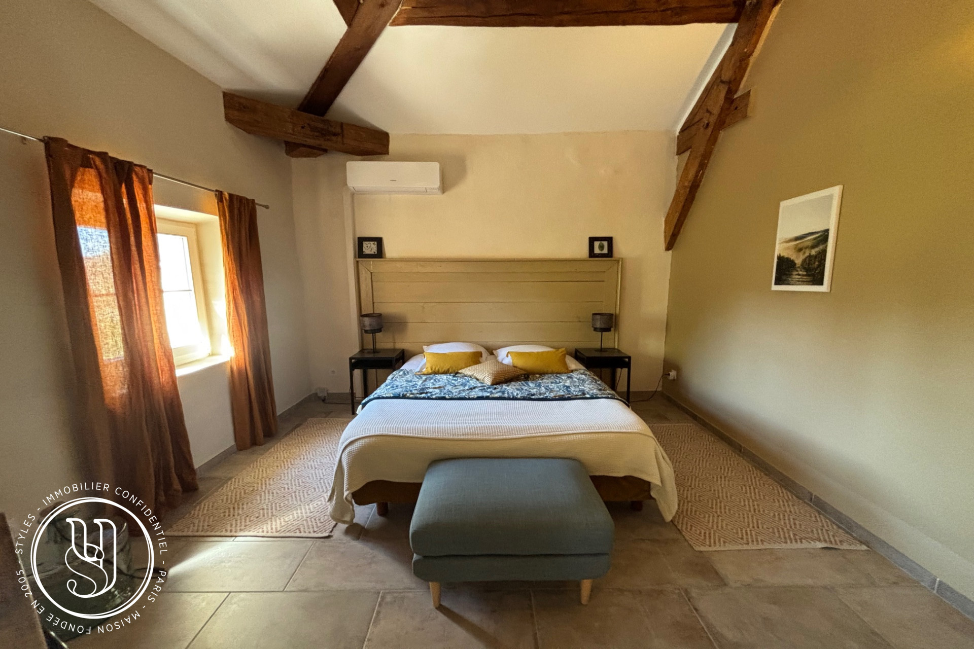 Uzès - close by, a charming Provençal estate - image 18