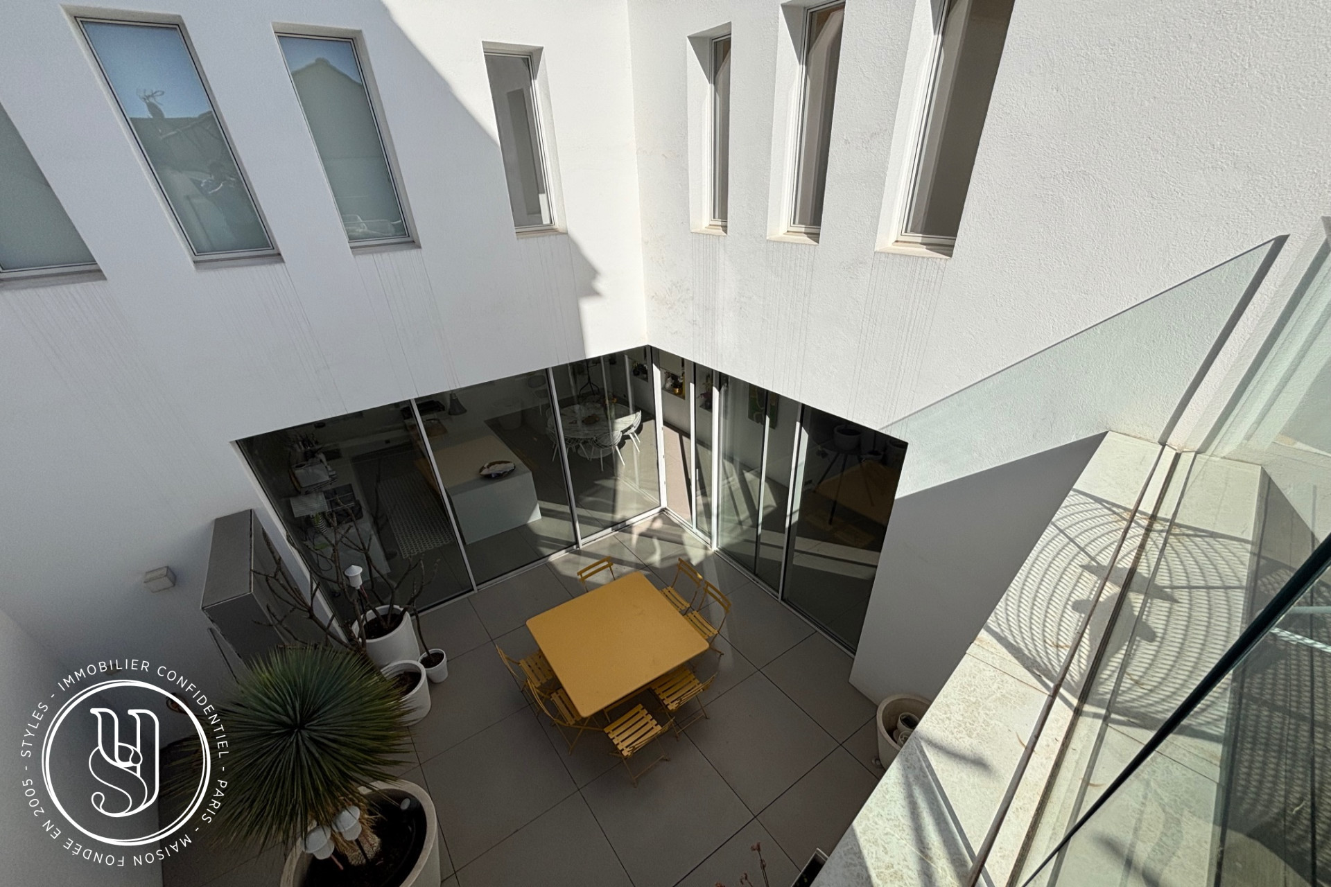 Nîmes - - sought-after neighborhood - Maison Carrée / Quai de la Fonta - image 7