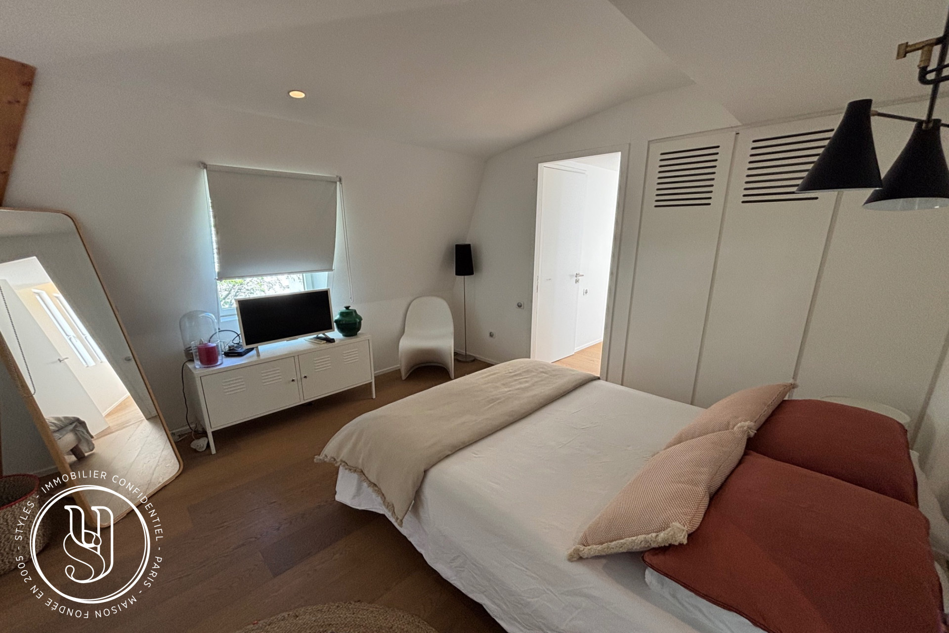 Nîmes - - sought-after neighborhood - Maison Carrée / Quai de la Fonta - image 12