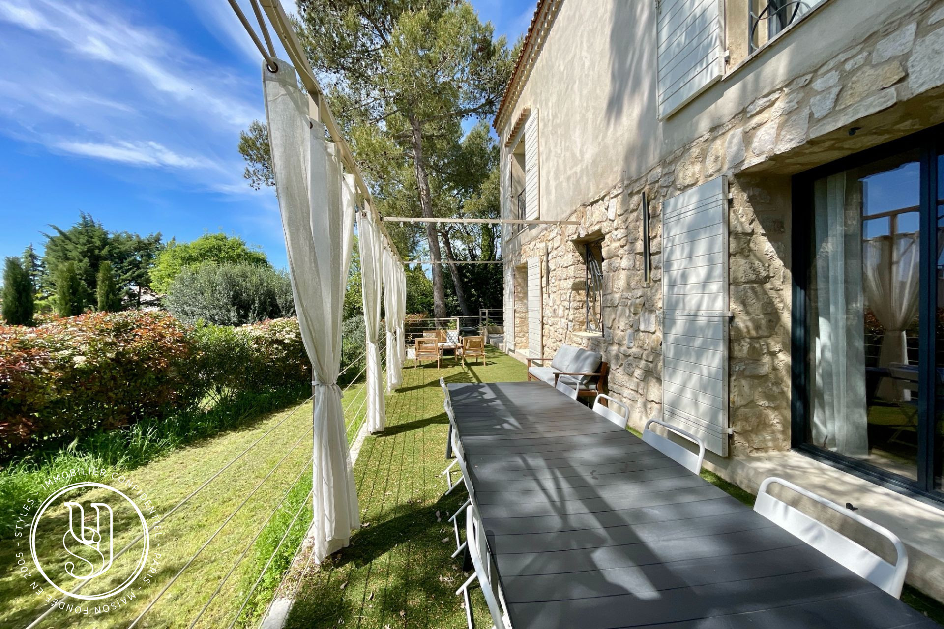Uzes - close, La dolce vita in Uzège - image 12