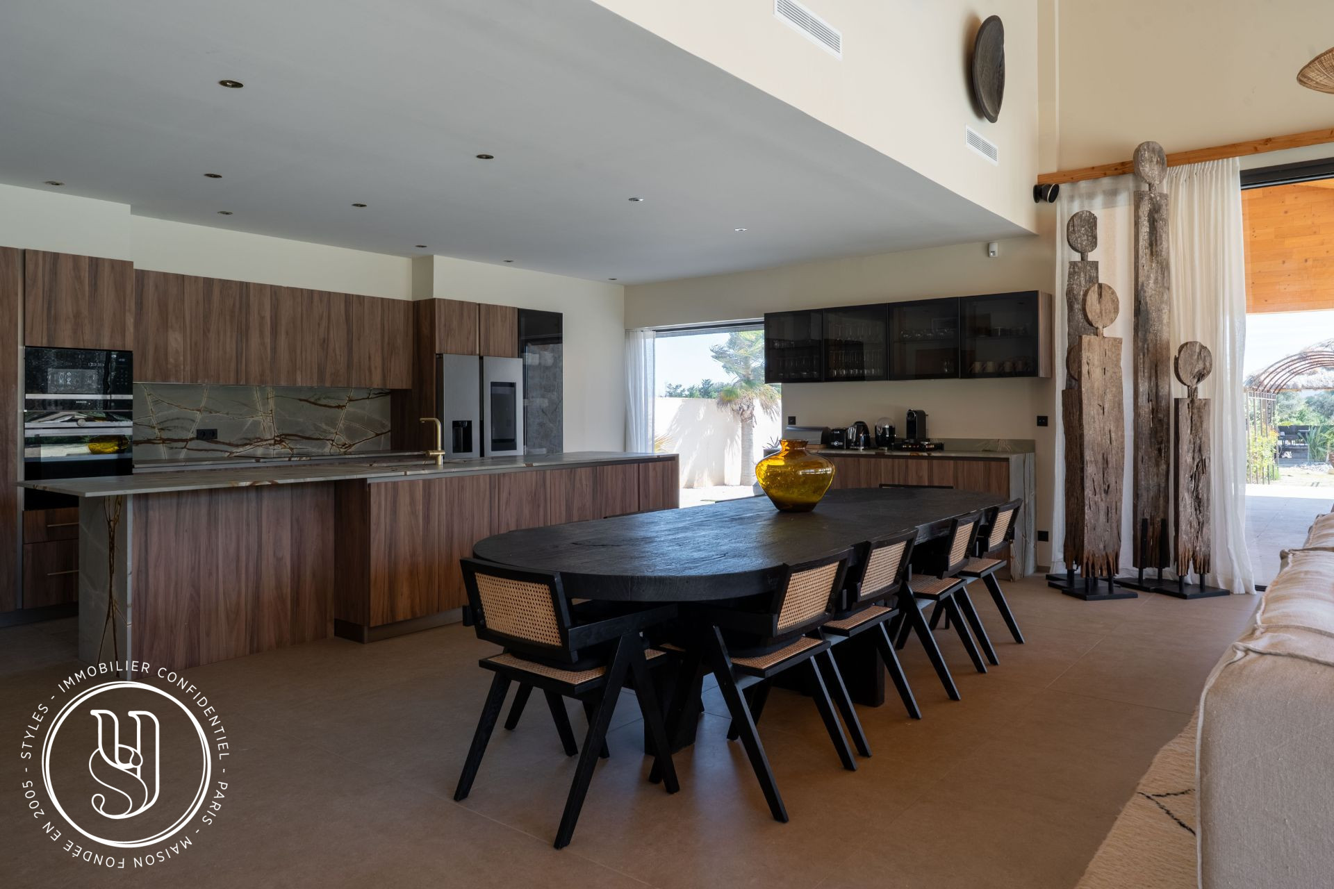 Eygalières - An exceptional property overlooking the Alpilles - image 6