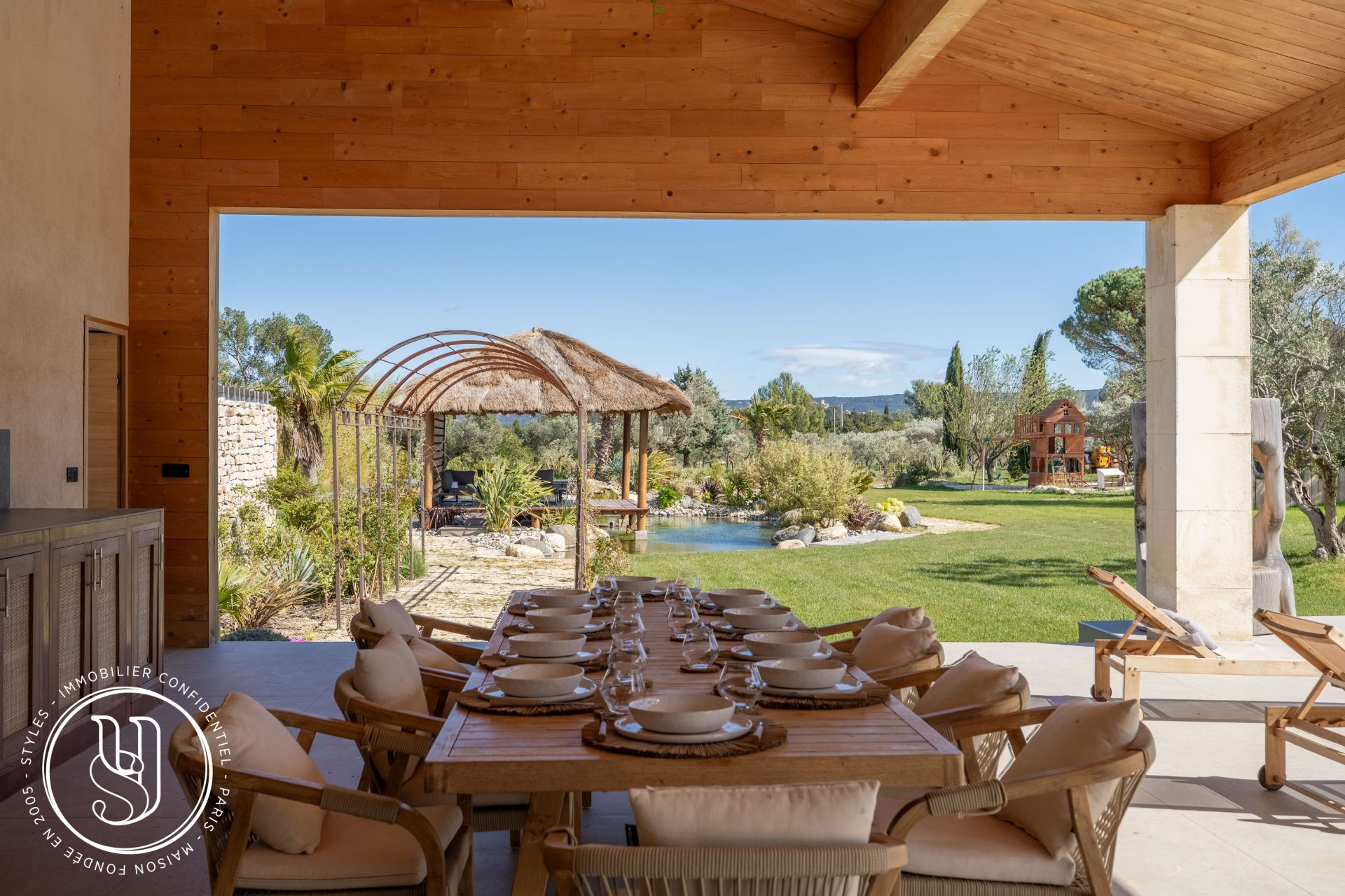 Eygalières - An exceptional property overlooking the Alpilles - image 4