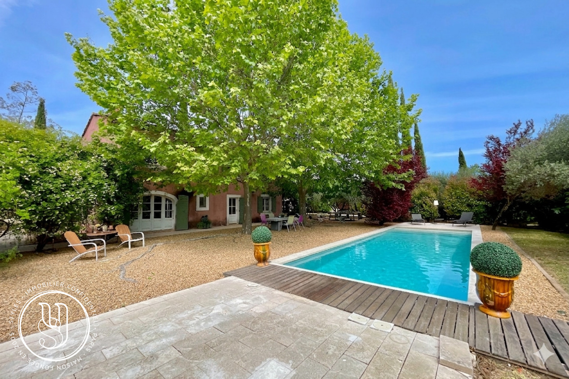 Uzès - Under offer S T Y L E S, nearby, a charming house - image 8