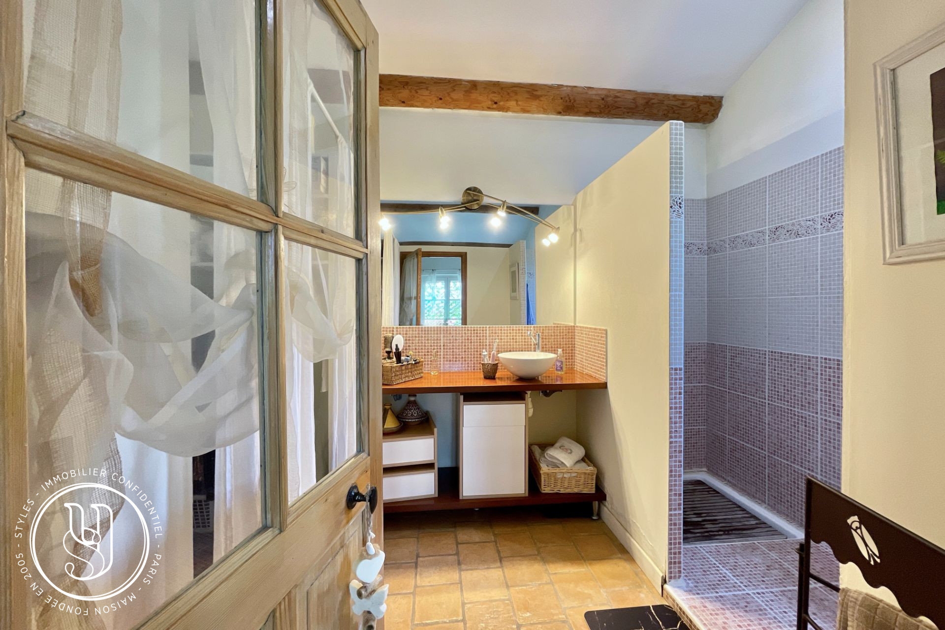 Uzès - Under offer S T Y L E S, nearby, a charming house - image 15