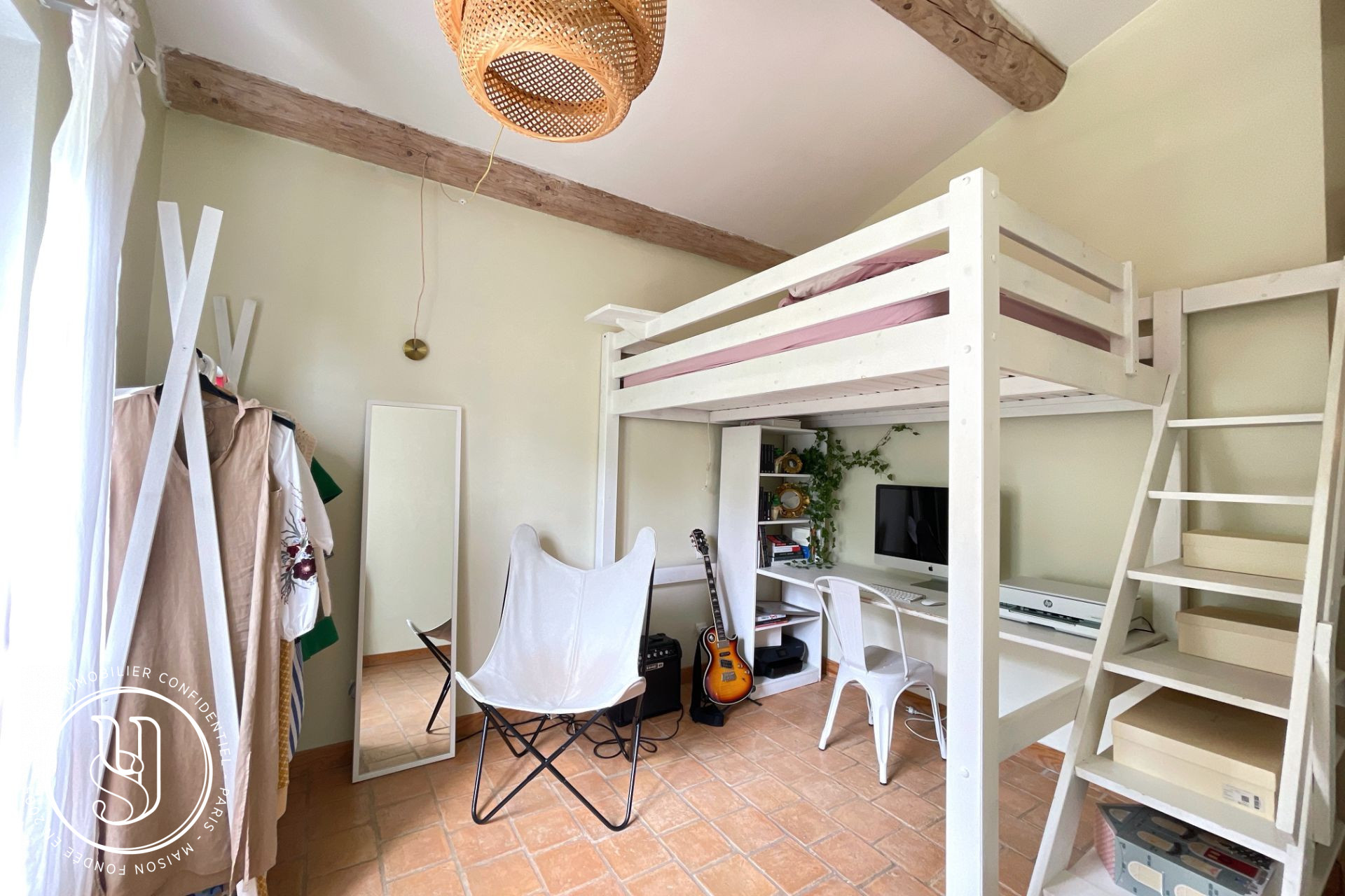 Uzès - Under offer S T Y L E S, nearby, a charming house - image 18