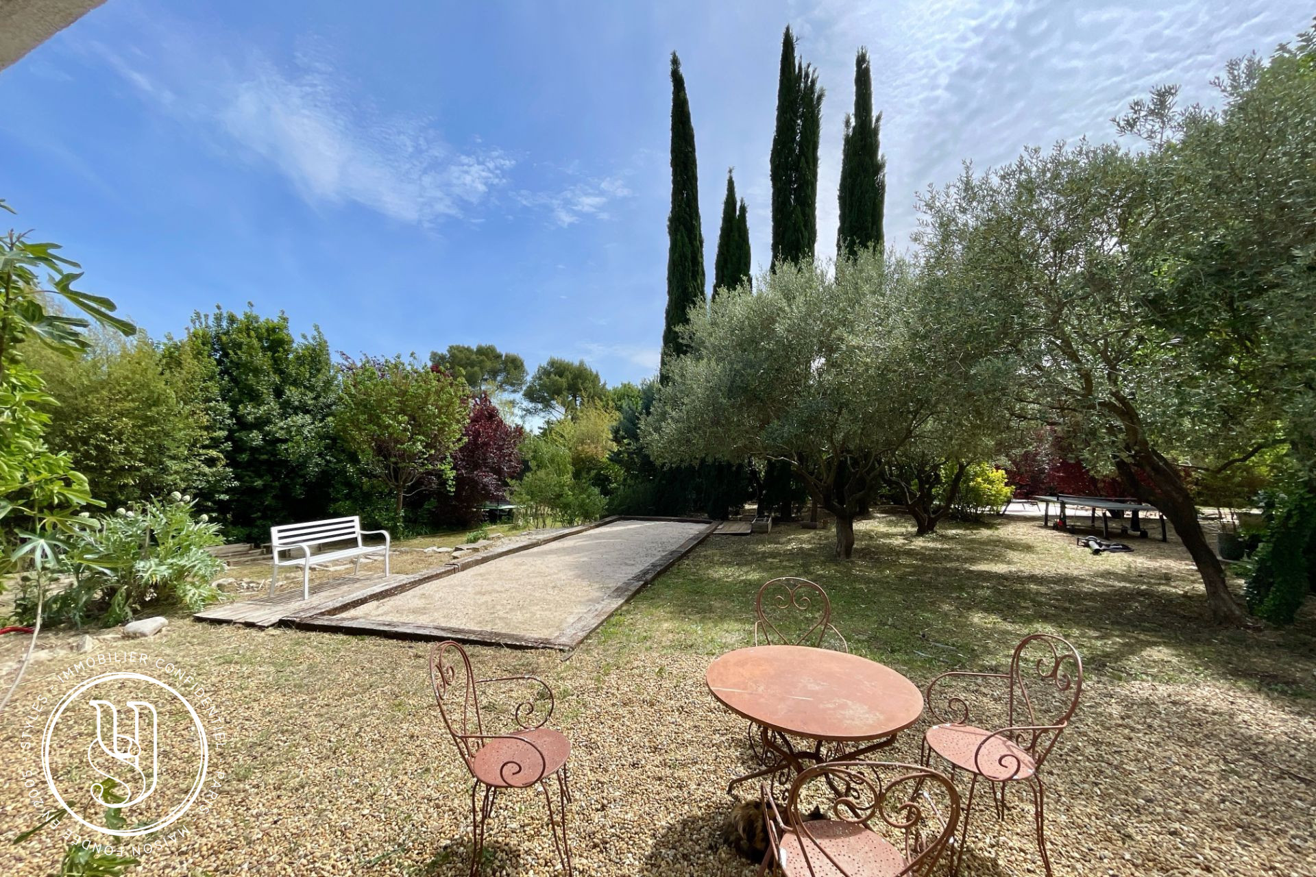 Uzès - Under offer S T Y L E S, nearby, a charming house - image 12