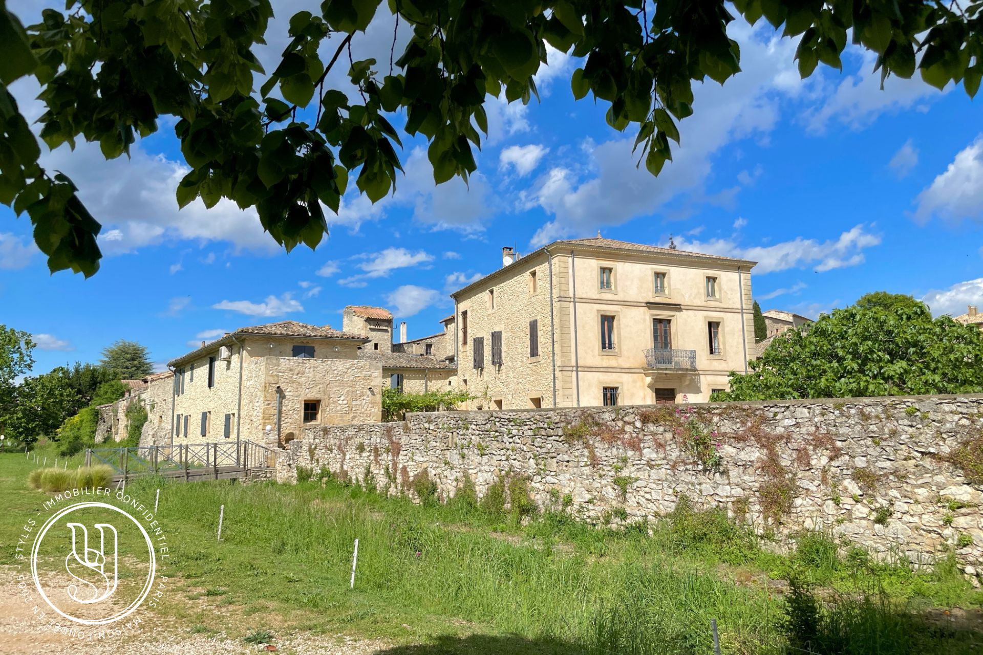 Uzès - close by, An extraordinary character property - image 13