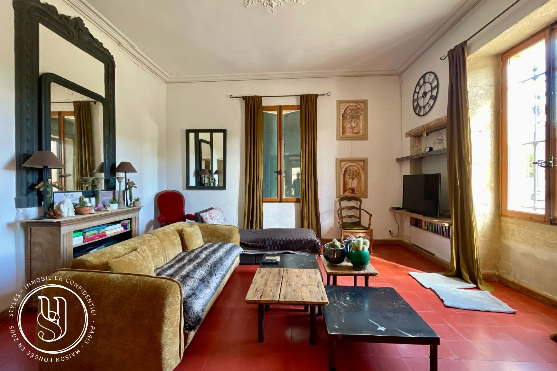 Uzès - close by, An extraordinary character property - image 15