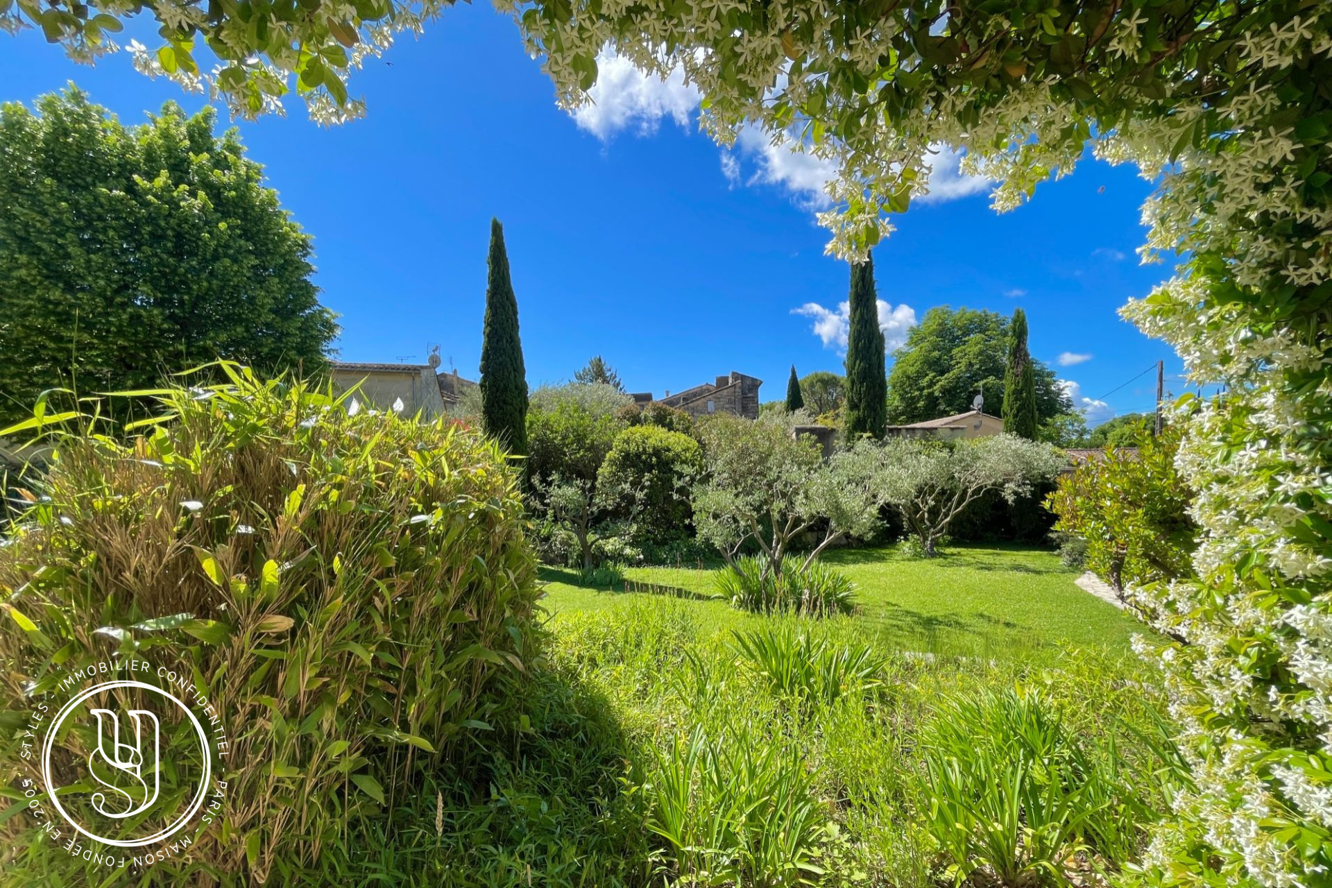 Uzès - Charming villa with a swimming pool in the heart of Uzès - image 2