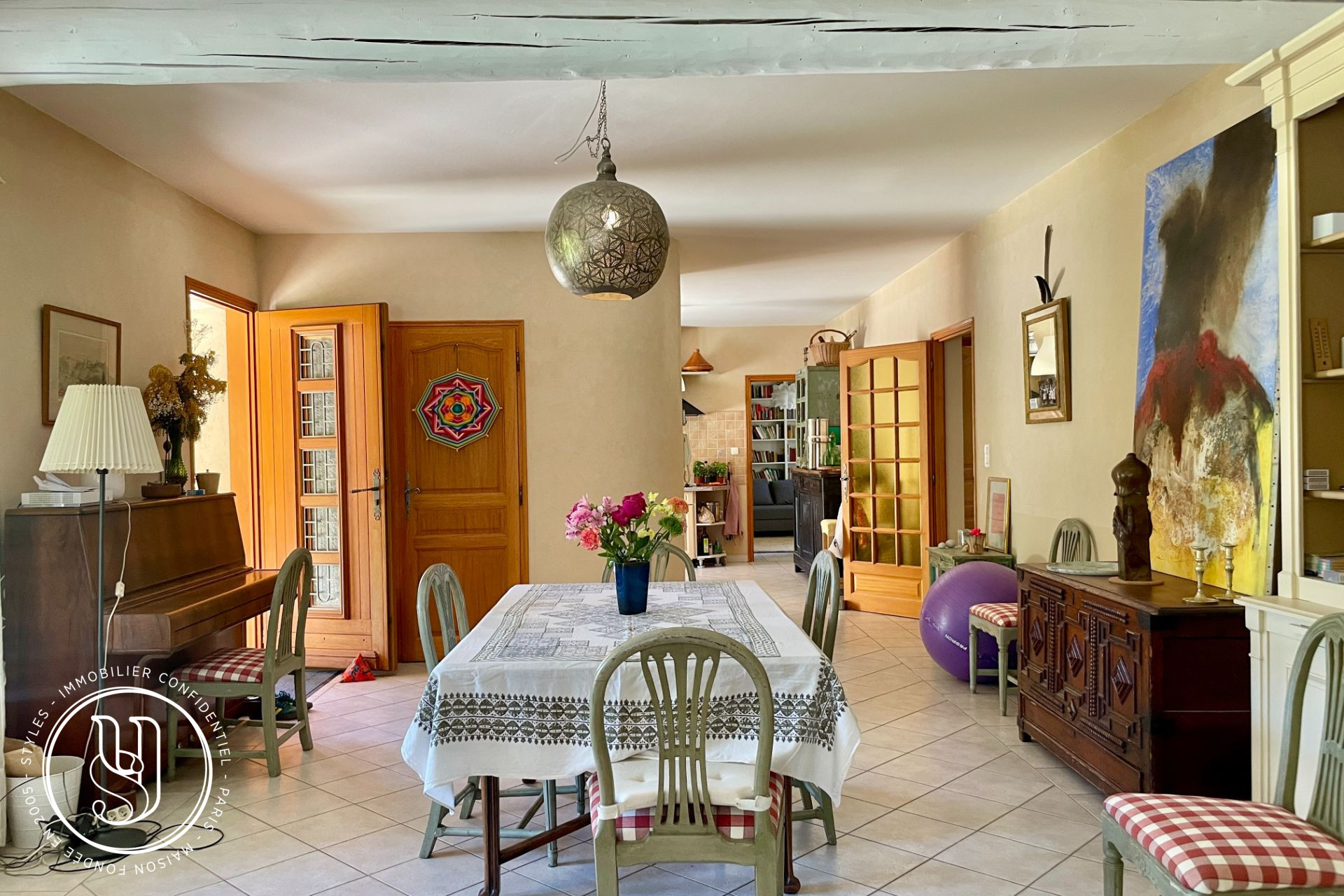 Uzès - Charming villa with a swimming pool in the heart of Uzès - image 3