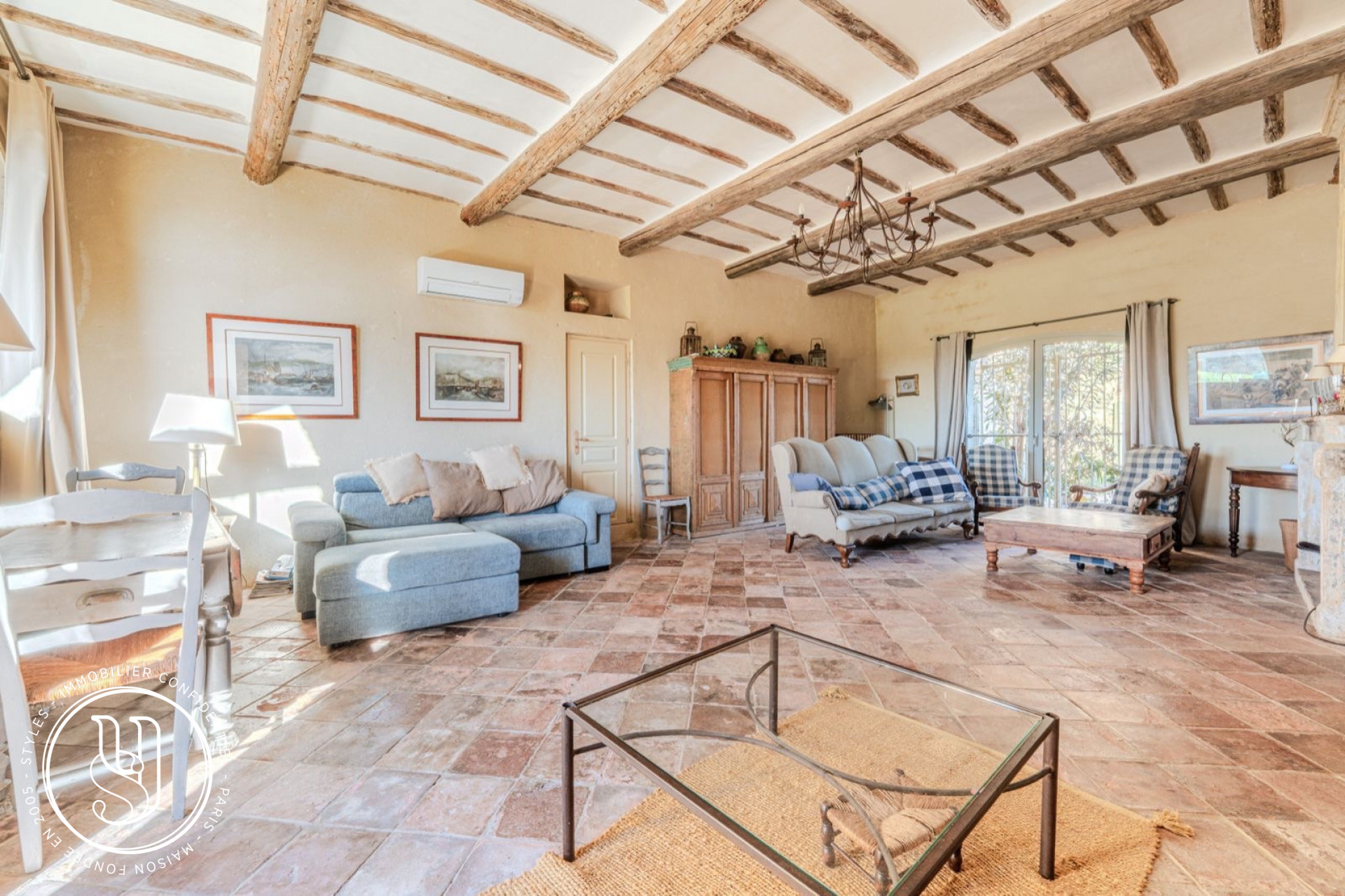 Uzès - region, a charming country house with incredible views - image 3