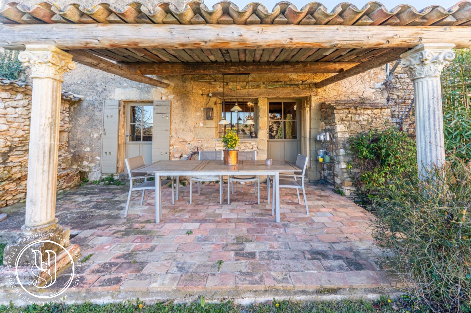 Uzès - region, a charming country house with incredible views - image 6