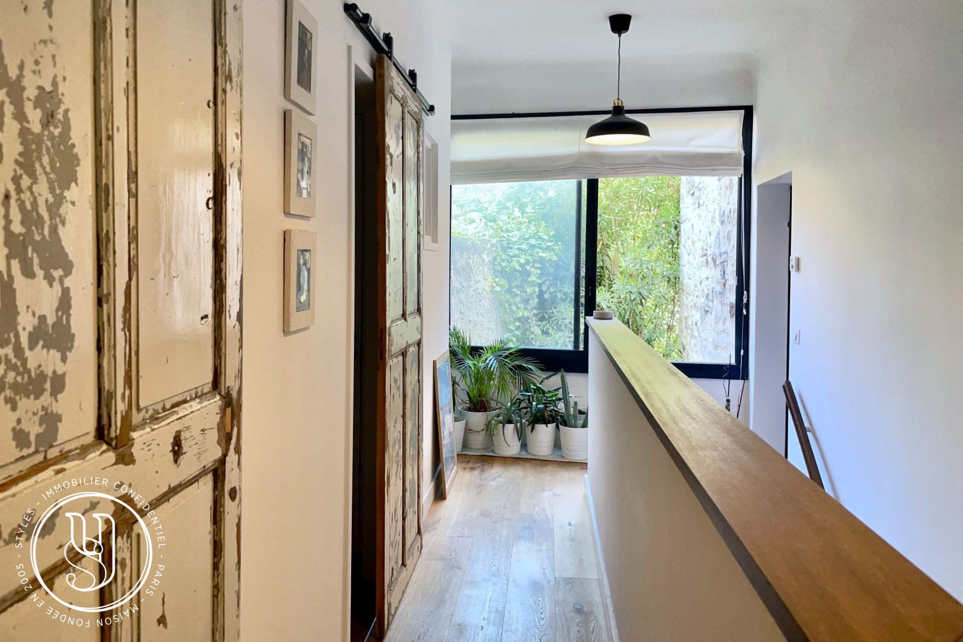 Uzès - close by, a new embodiment of elegance - image 18