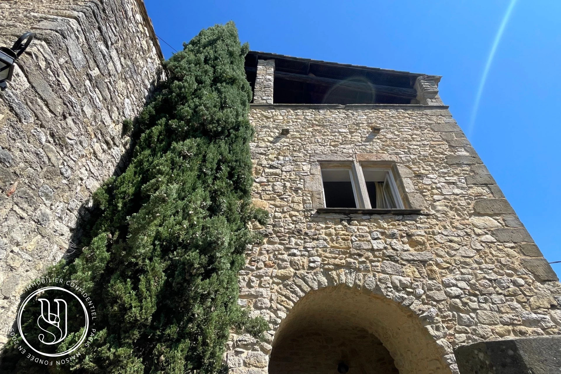 Uzès - close by, Between stone and light: the soul of a priory. - image 12