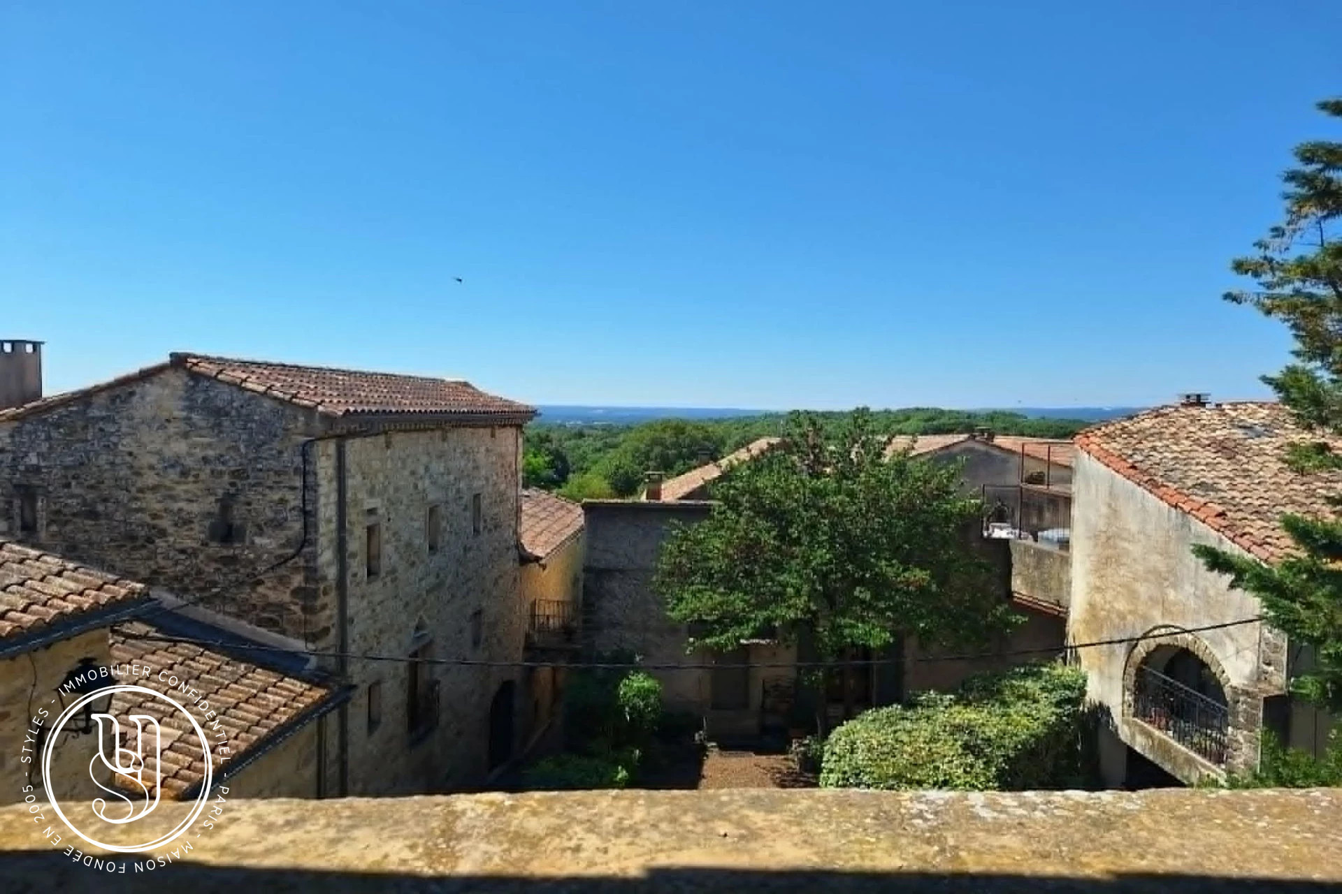 Uzès - close by, Between stone and light: the soul of a priory. - image 10