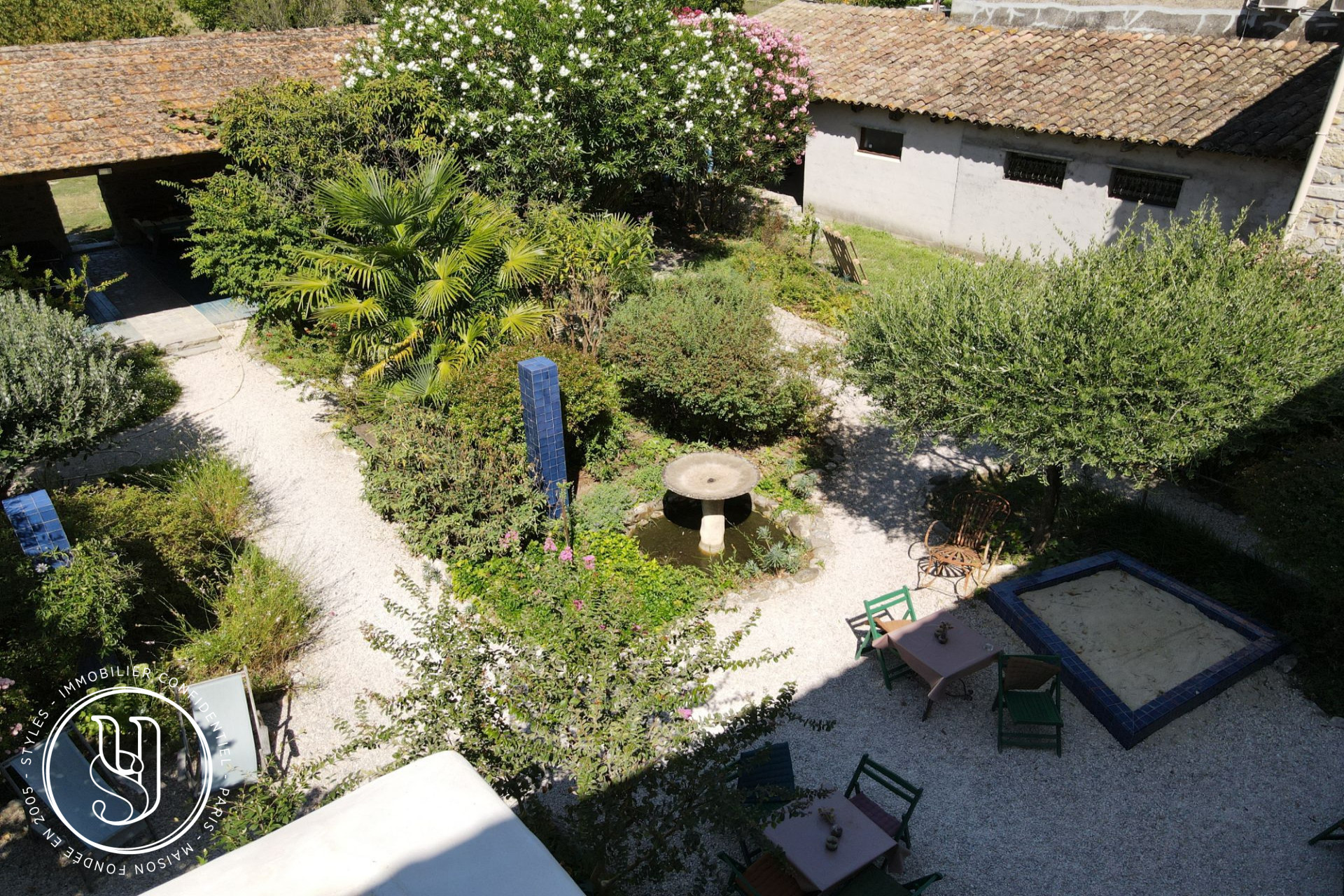 Uzès - nearby, on the way to the Cévennes, a charming setting - image 8