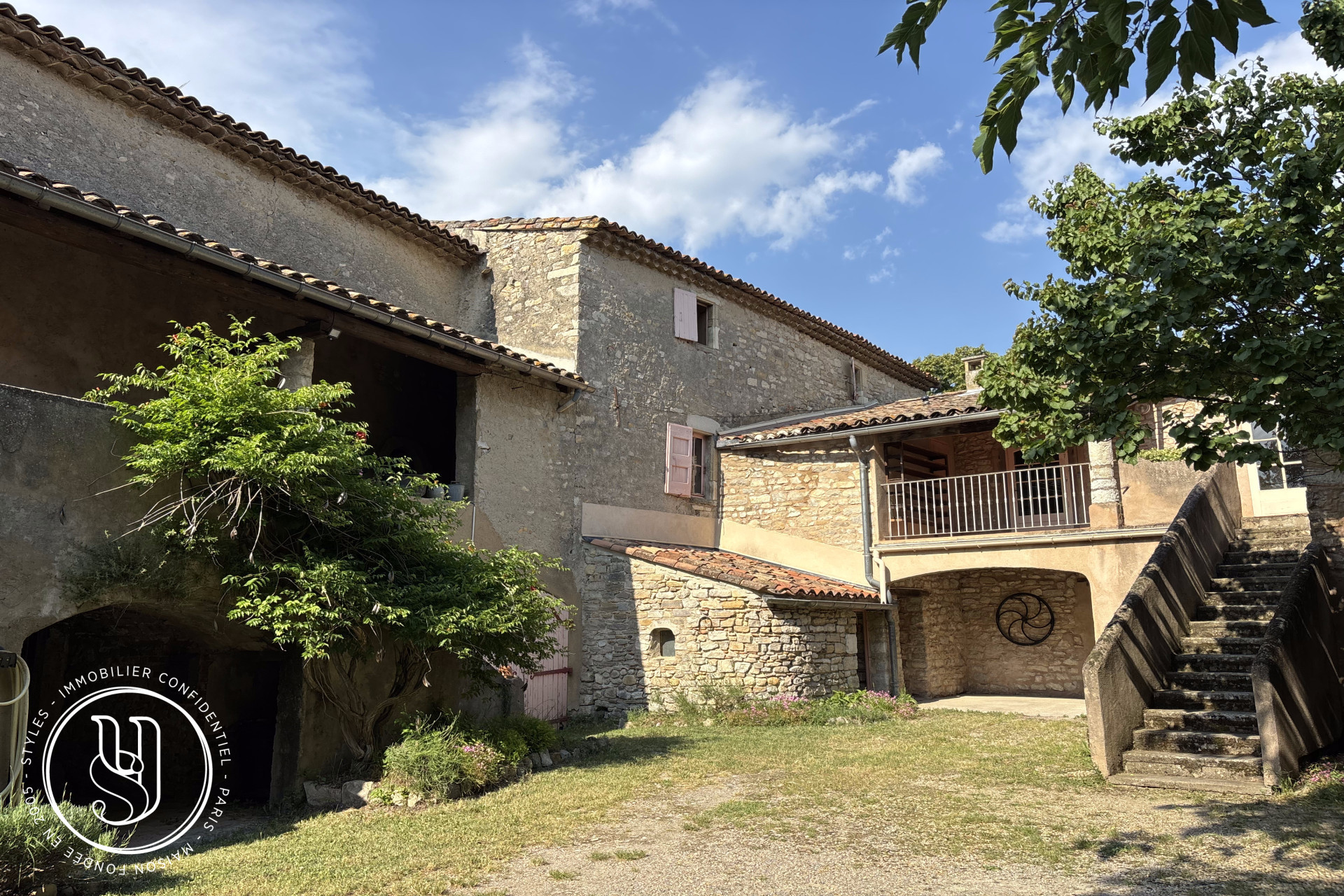 Uzès - -Anduze, a farmhouse to be completely renovated and its 2 hect - image 10