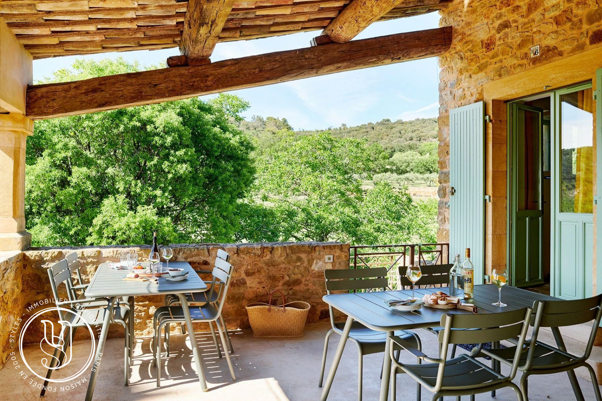 Uzès - close by, a peaceful haven with undeniable charm and unobstruc - image 9