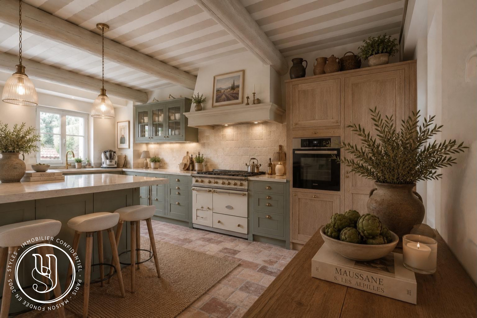Maussane-les-Alpilles - Property with authentic charm - image 2