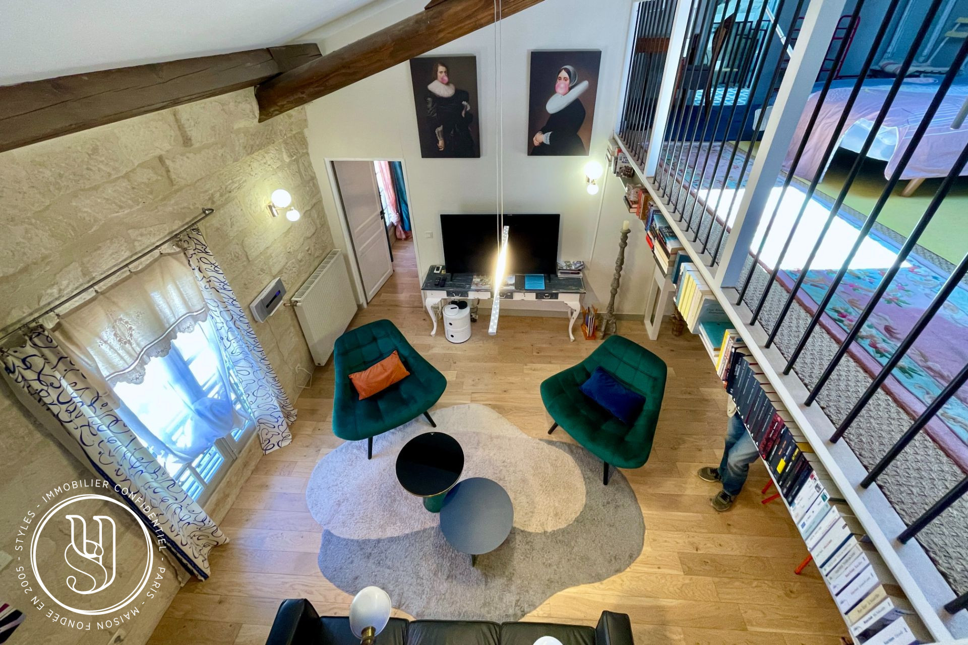 Uzès - charming apartment in a quiet setting within an iconic locatio - image 3