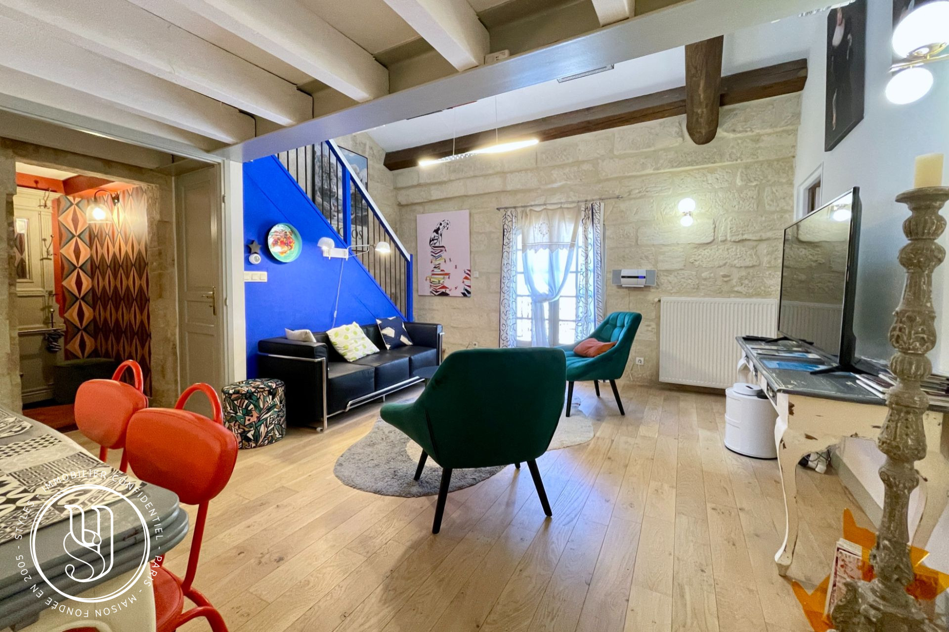 Uzès - charming apartment in a quiet setting within an iconic locatio - image 4