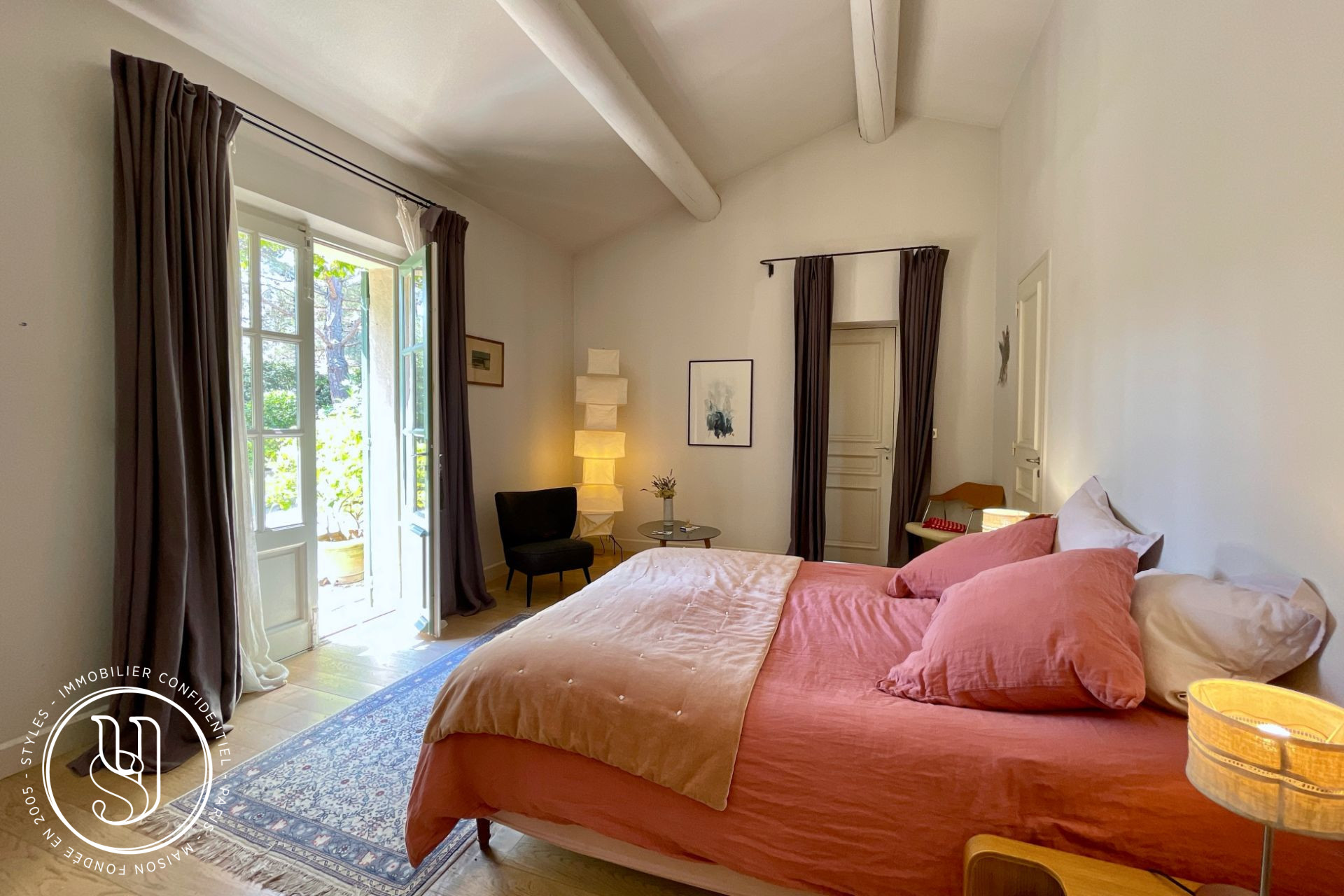 Eygalières - Une élégante maison provençale à quelques minutes du centre  - image 19