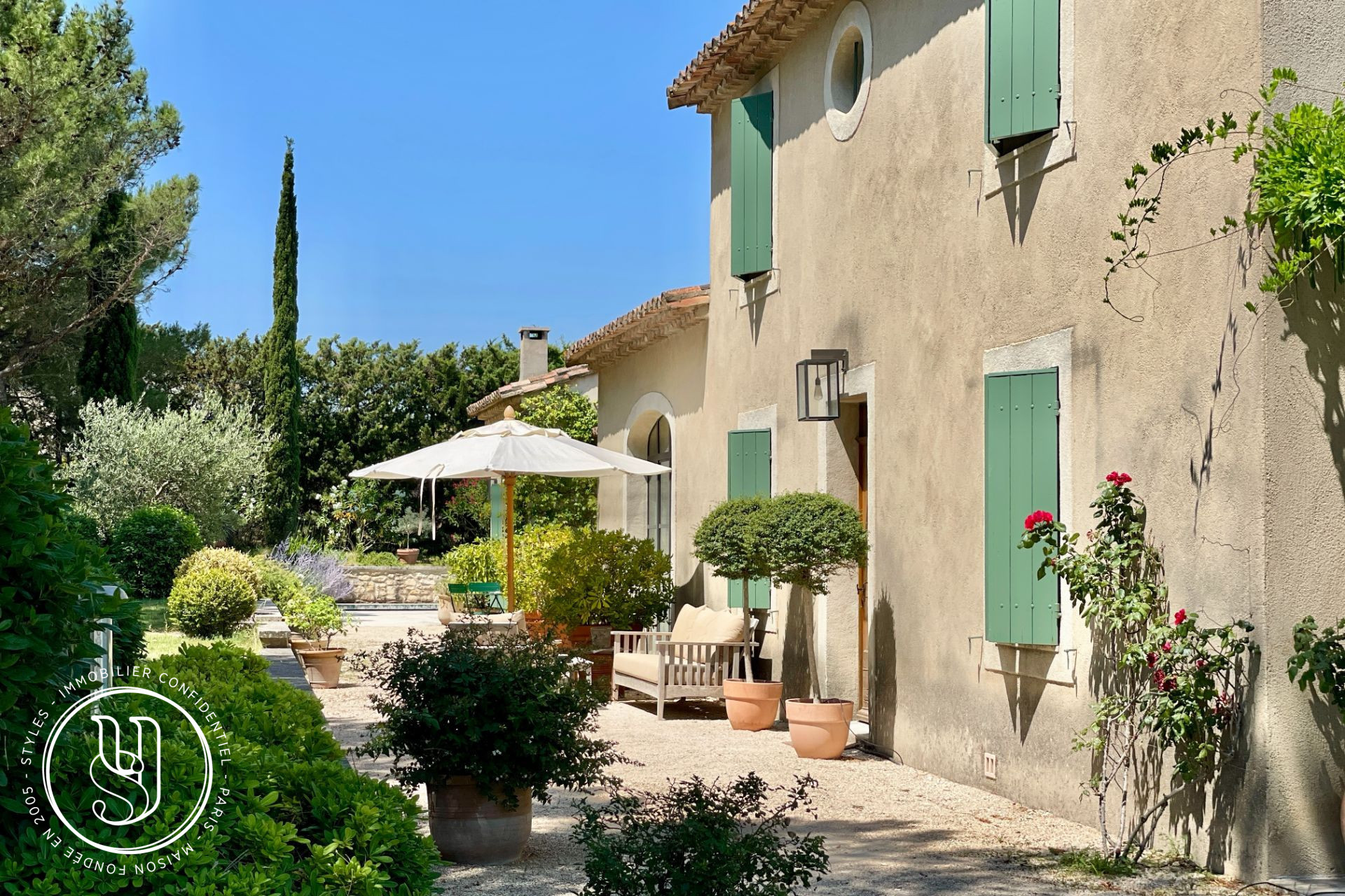 Eygalières - Une élégante maison provençale à quelques minutes du centre  - image 2