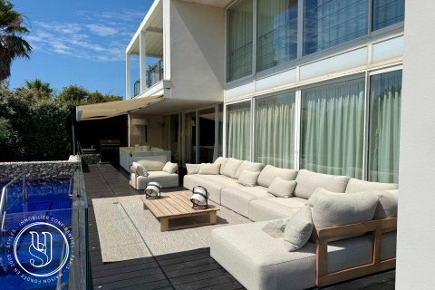 Sète - Exceptional contemporary villa on the beachfront - Sète  - image 1