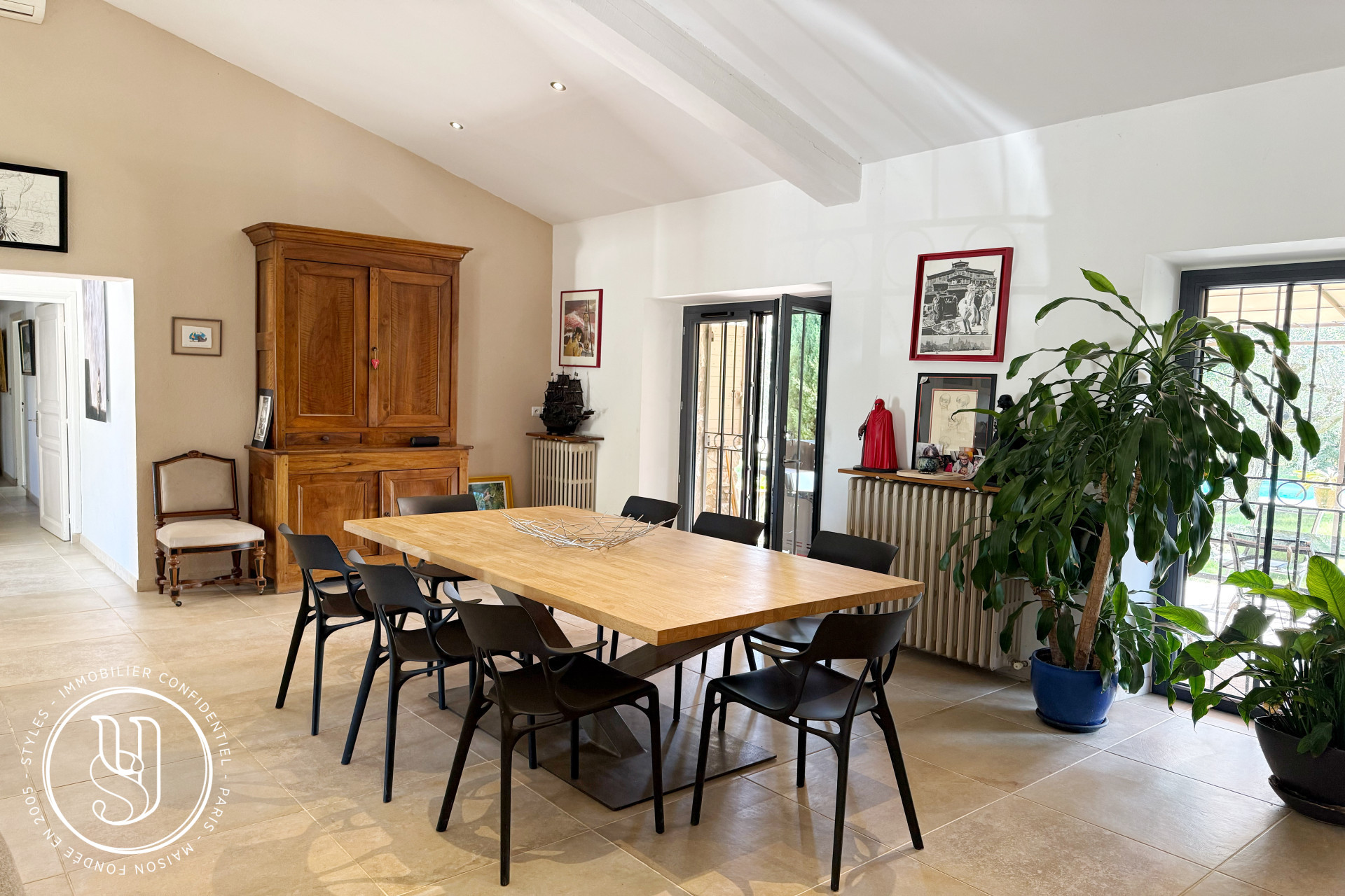 Eygalières - Propriété en pierre avec maison d''amis et piscine - image 6