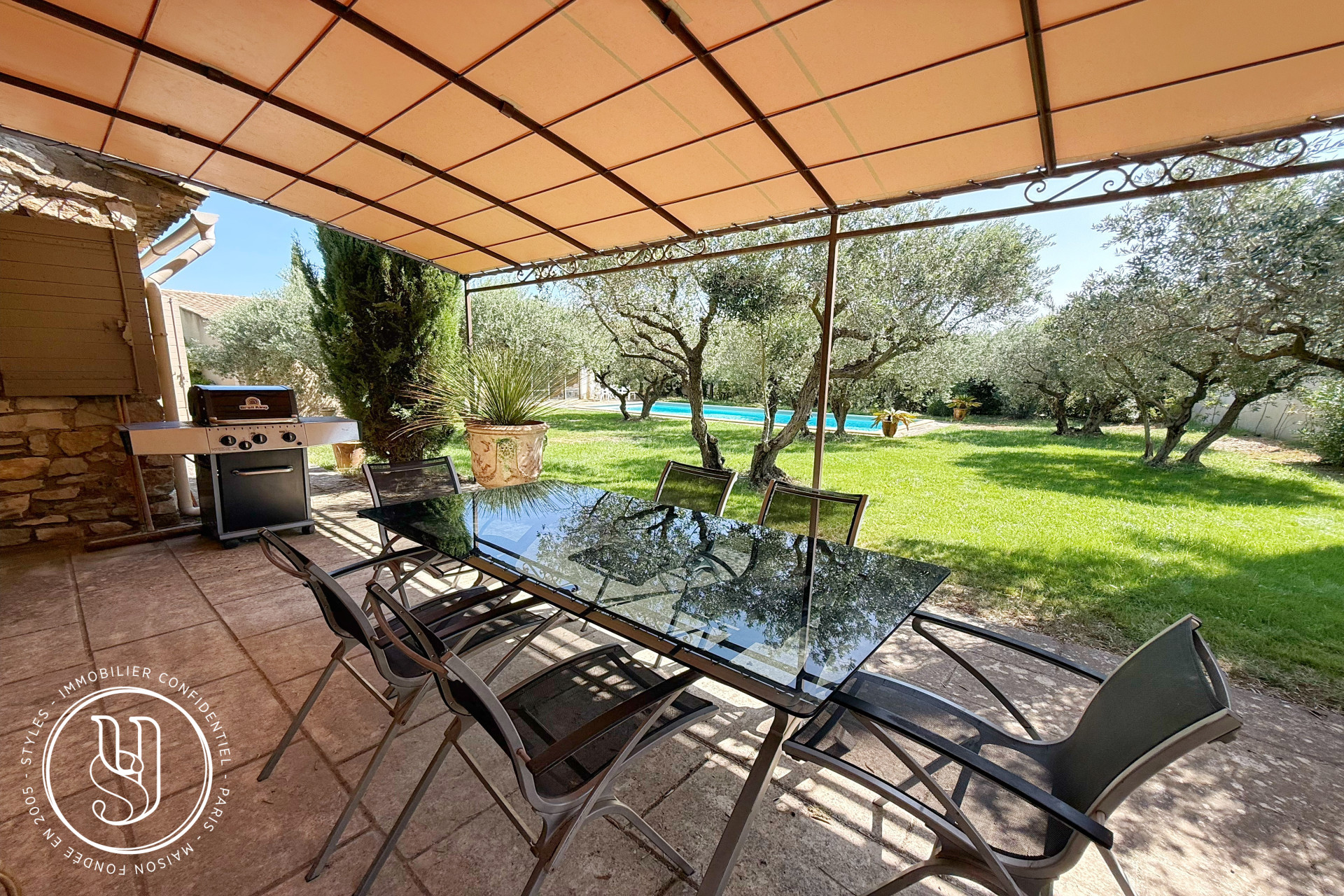 Eygalières - Propriété en pierre avec maison d''amis et piscine - image 5