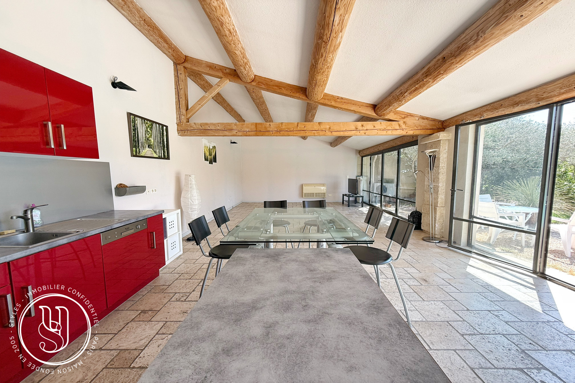 Eygalières - Propriété en pierre avec maison d''amis et piscine - image 11