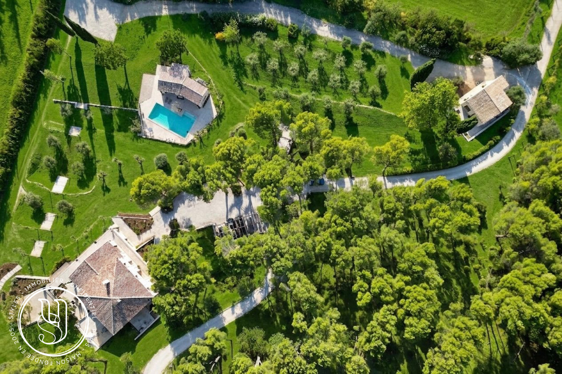 Arles - BARBEGAL ? Exceptional Estate at the Gates of the Alpilles - image 12