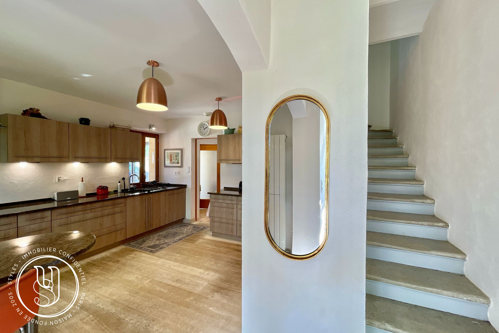 Uzès - proche, un bien de charme avec extension contemporaine - image 5