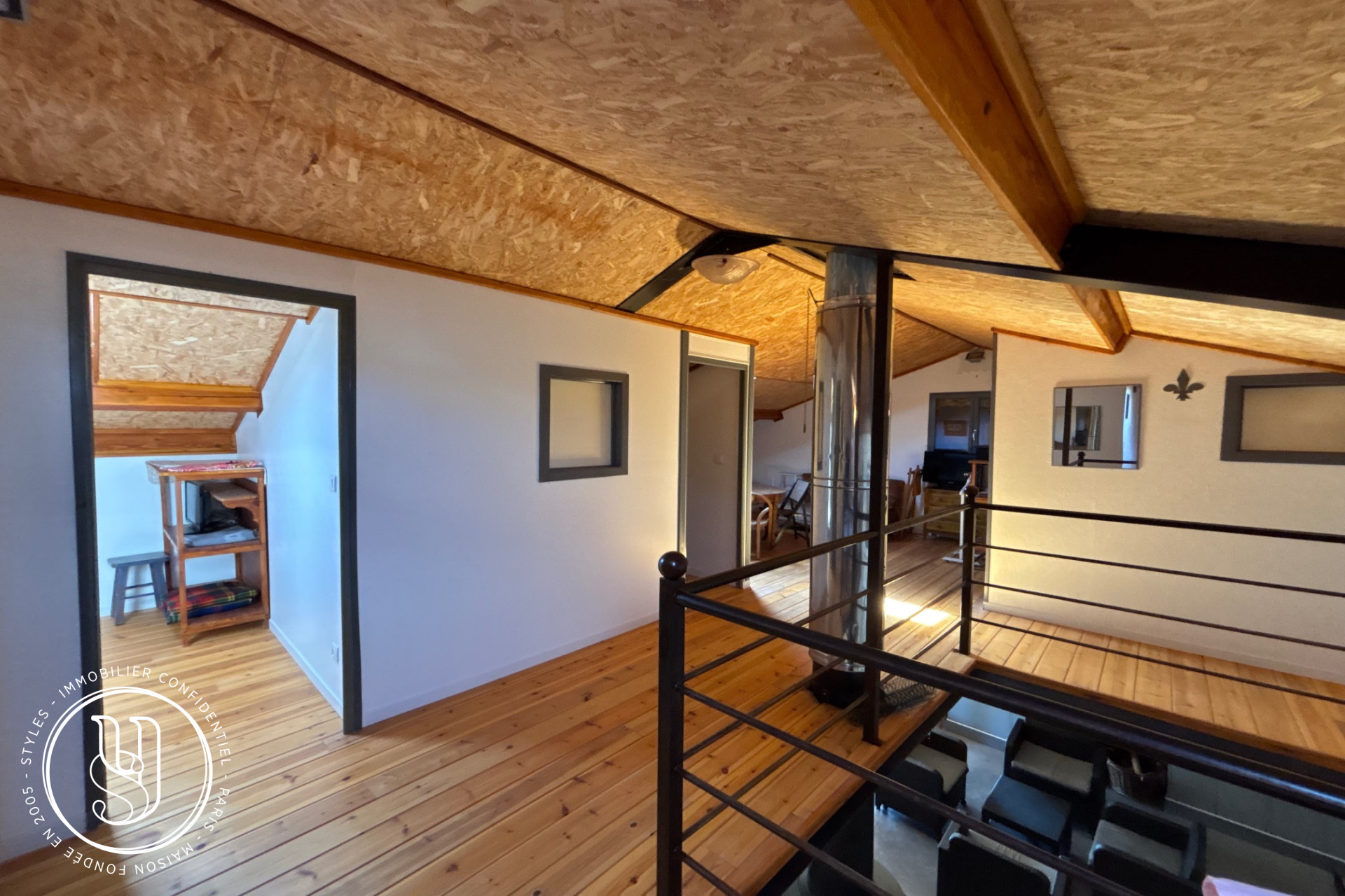 Uzès - proche, Mas de village avec maison d''amis, piscine et vue pan - image 10