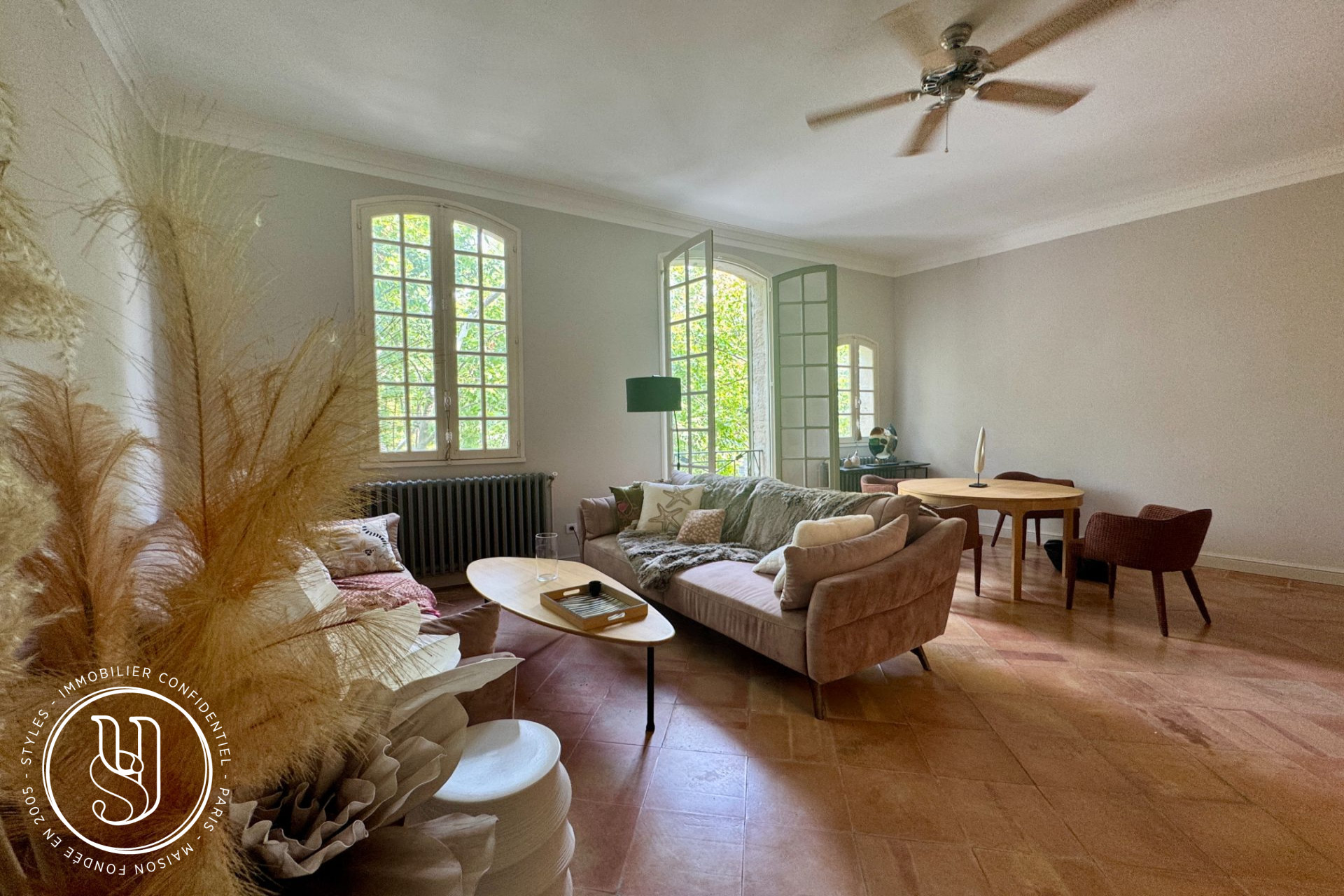 Uzès - Elegance and a Gentle Way of Life in the Heart of the City - image 2