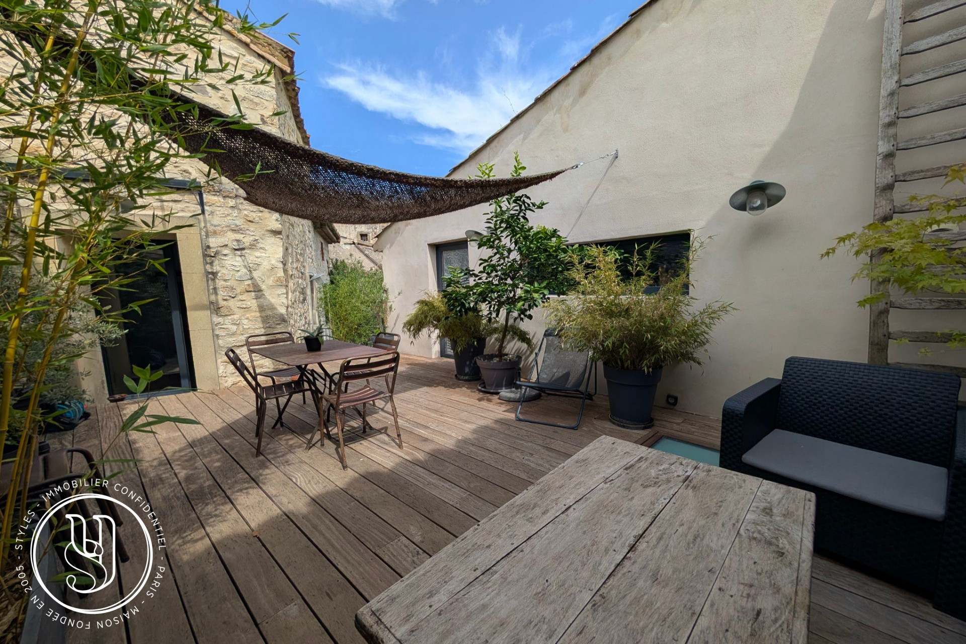 Uzès - close by, a new embodiment of elegance - image 16