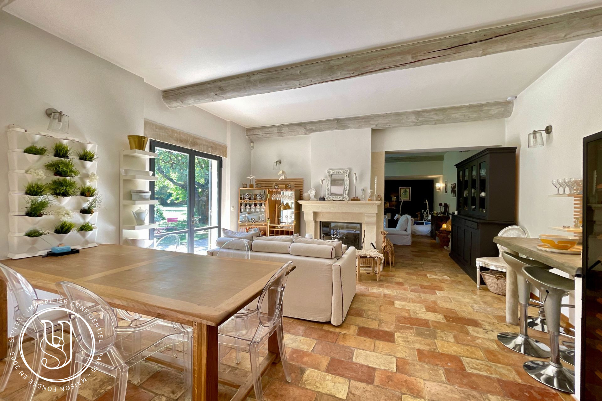 Uzès - close by, authentic Provençal farmhouse with pool house and tr - image 6