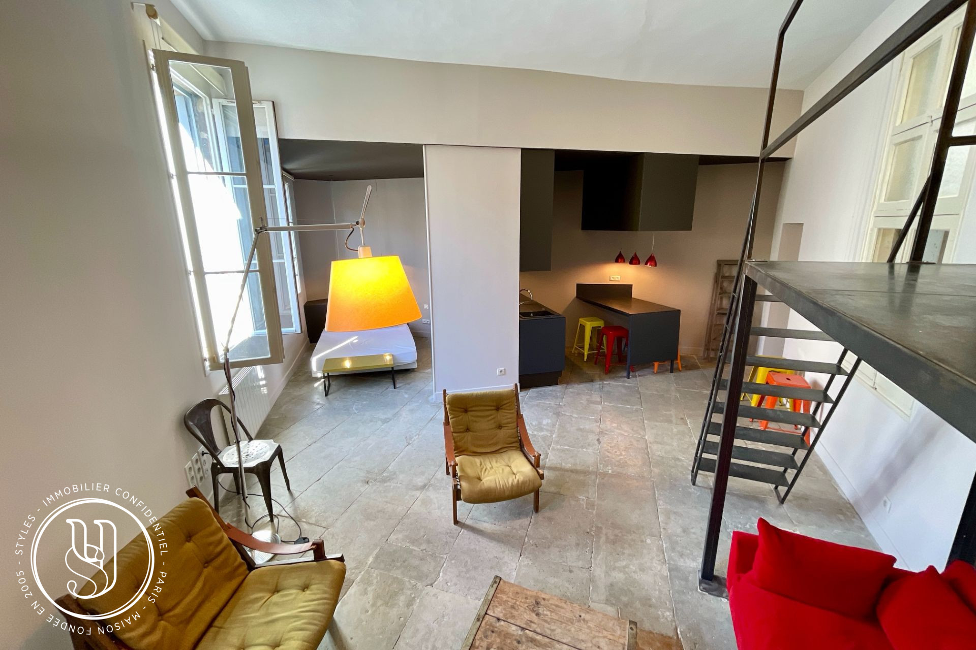 Montpellier - Ecusson-Préfecture : Appartement esprit loft entièrement rénov - image 4
