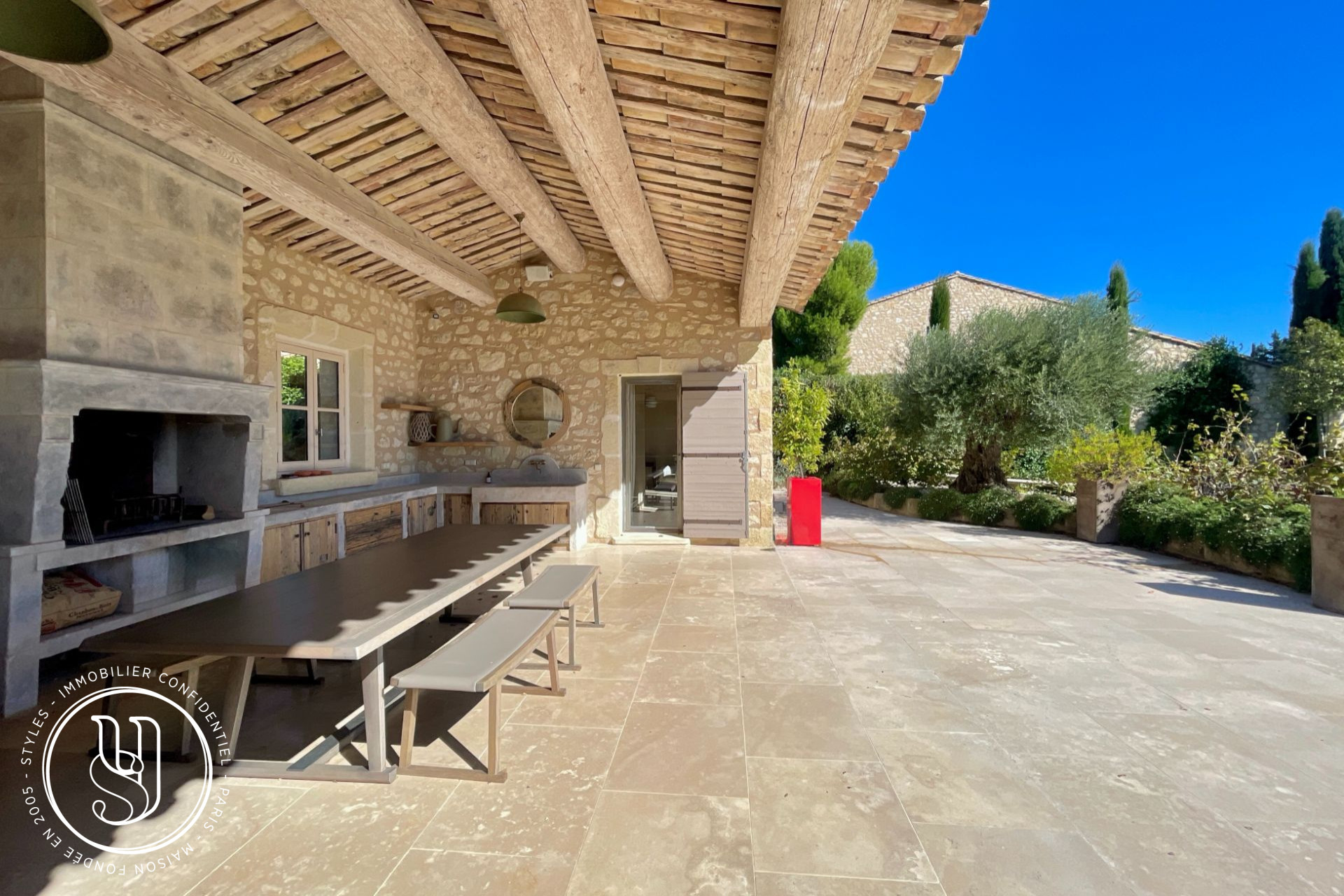 Saint-Rémy-de-Provence - Exceptional farmhouse with panoramic views over the Alpilles - image 11