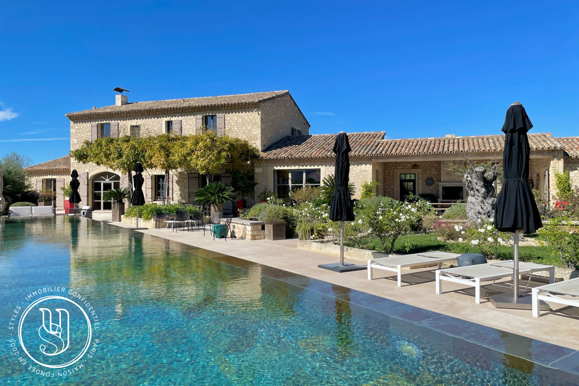 Saint-Rémy-de-Provence - Exceptional farmhouse with panoramic views over the Alpilles - image 7