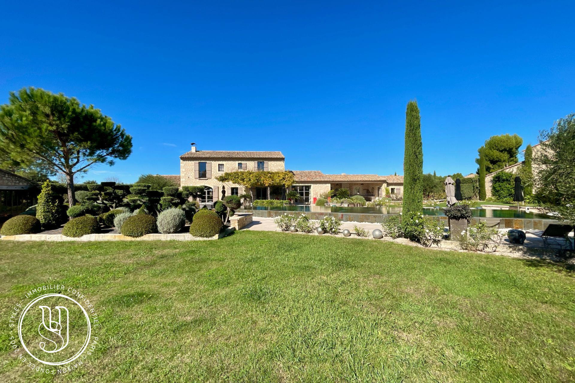 Saint-Rémy-de-Provence - Exceptional farmhouse with panoramic views over the Alpilles - image 17