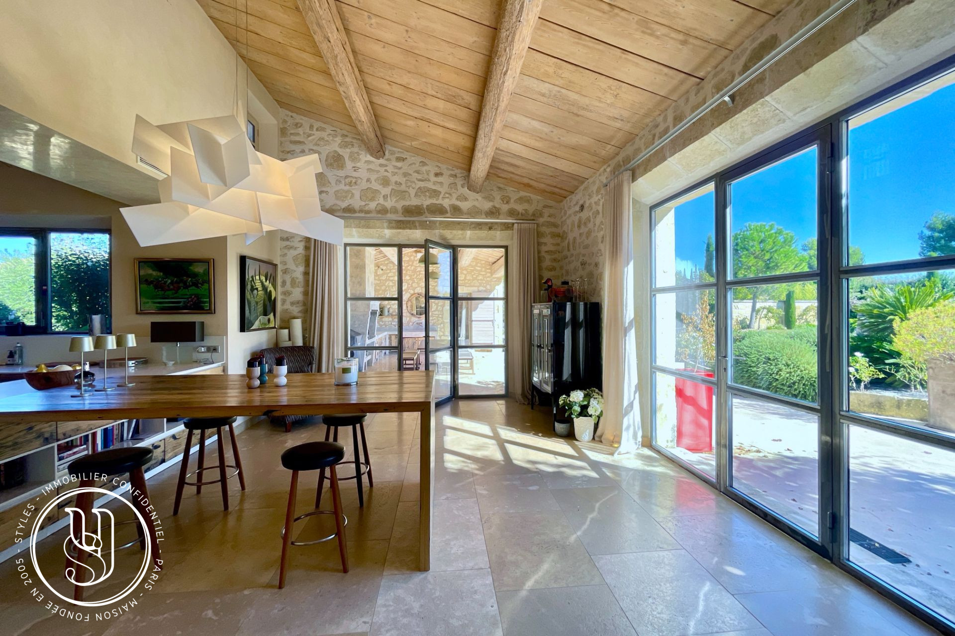 Saint-Rémy-de-Provence - Exceptional farmhouse with panoramic views over the Alpilles - image 8