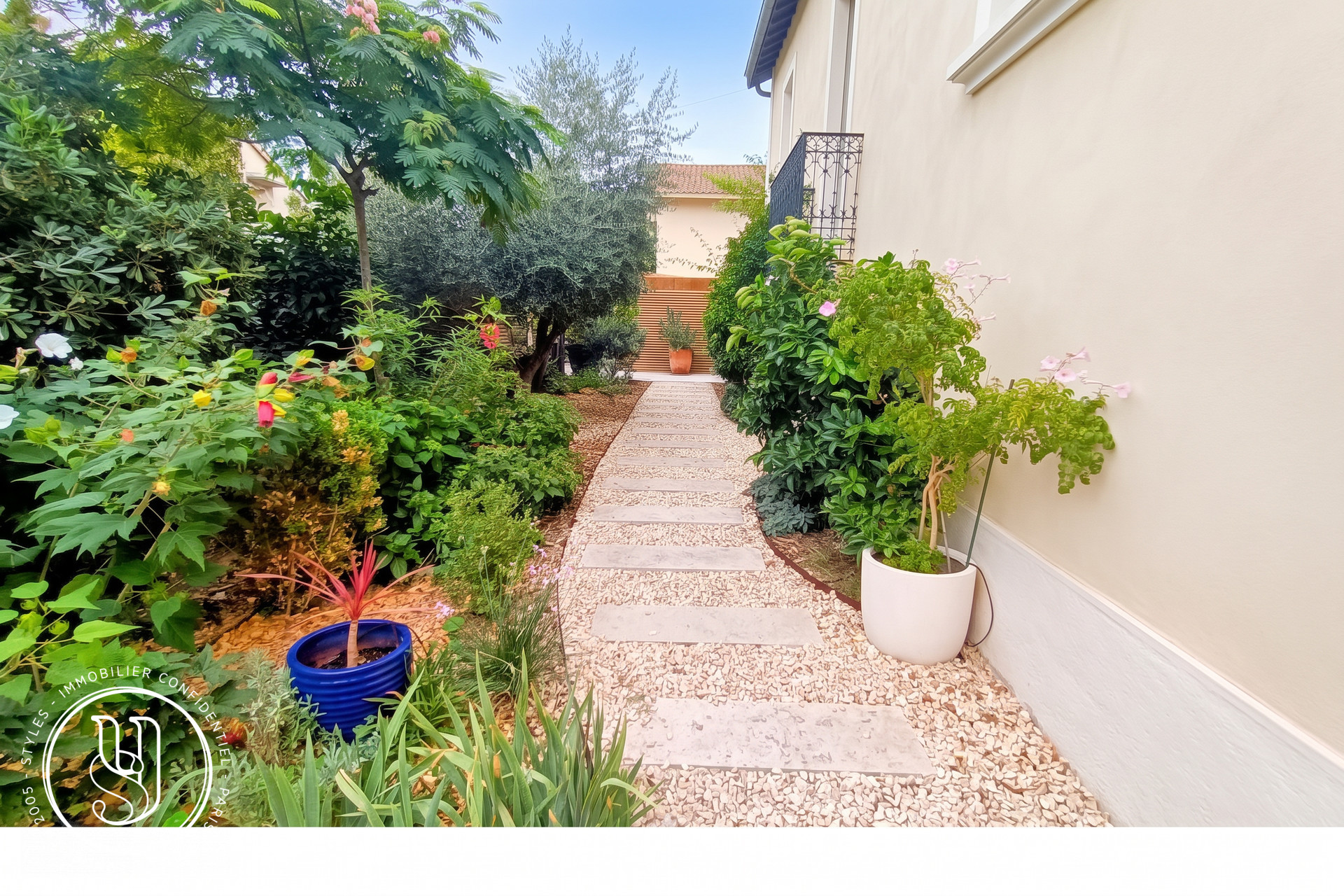 Montpellier - A true gem in the heart of Montpellier, peaceful and quiet. - image 5