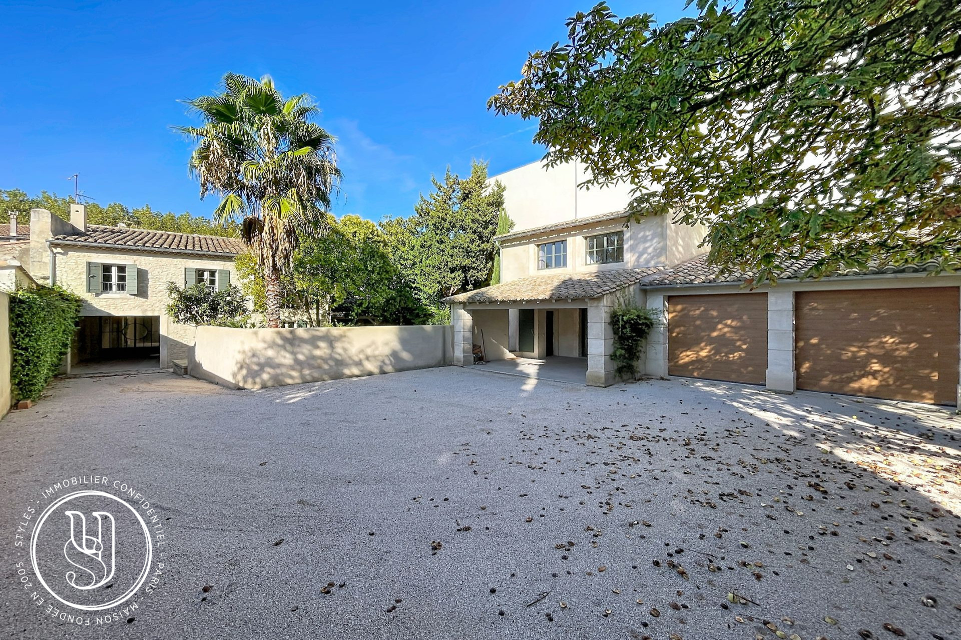 Saint-Rémy-de-Provence -  - Une adresse confidentielle, une propriété unique - image 10